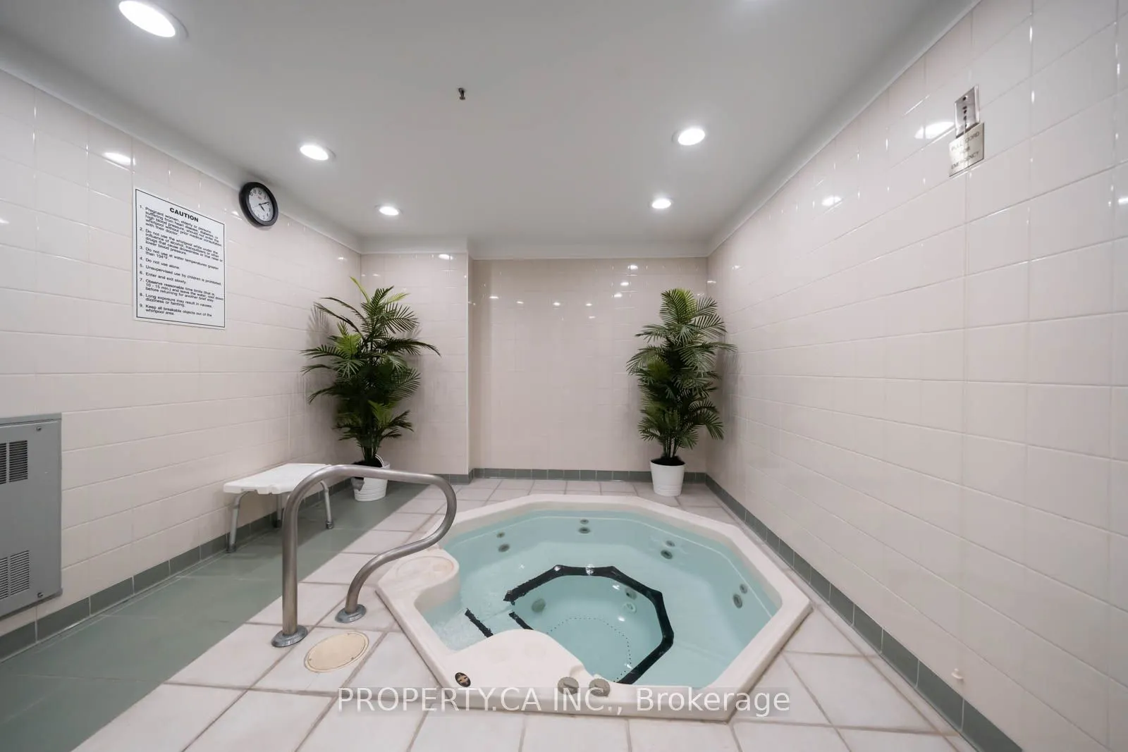 43 Eglinton Avenue E #1902