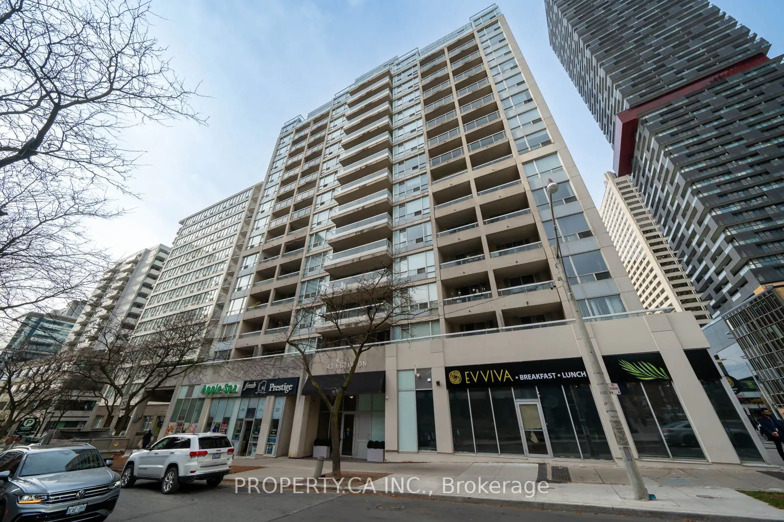 43 Eglinton Avenue E #1902