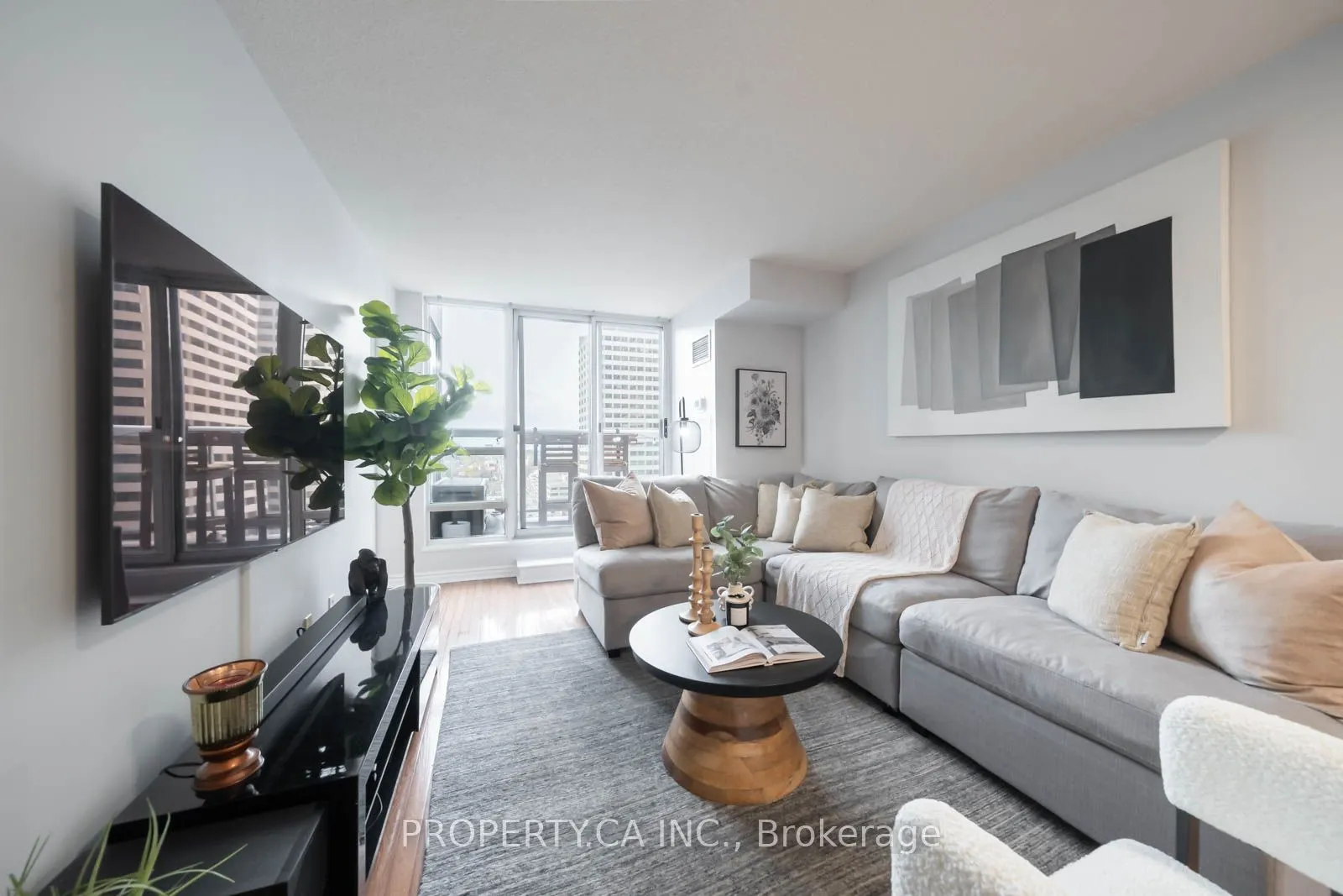 43 Eglinton Avenue E #1902