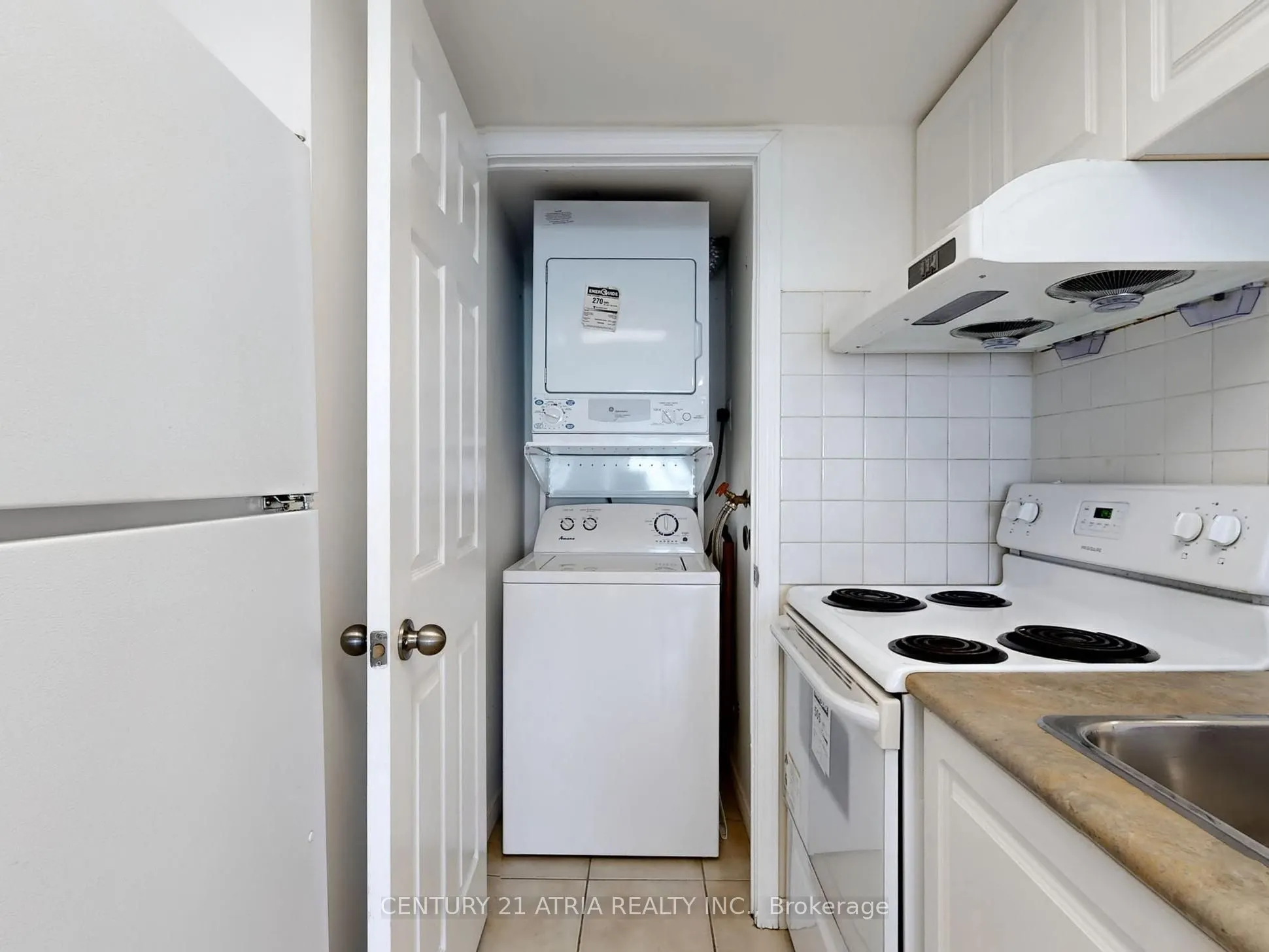 8 Hillcrest Avenue #2703