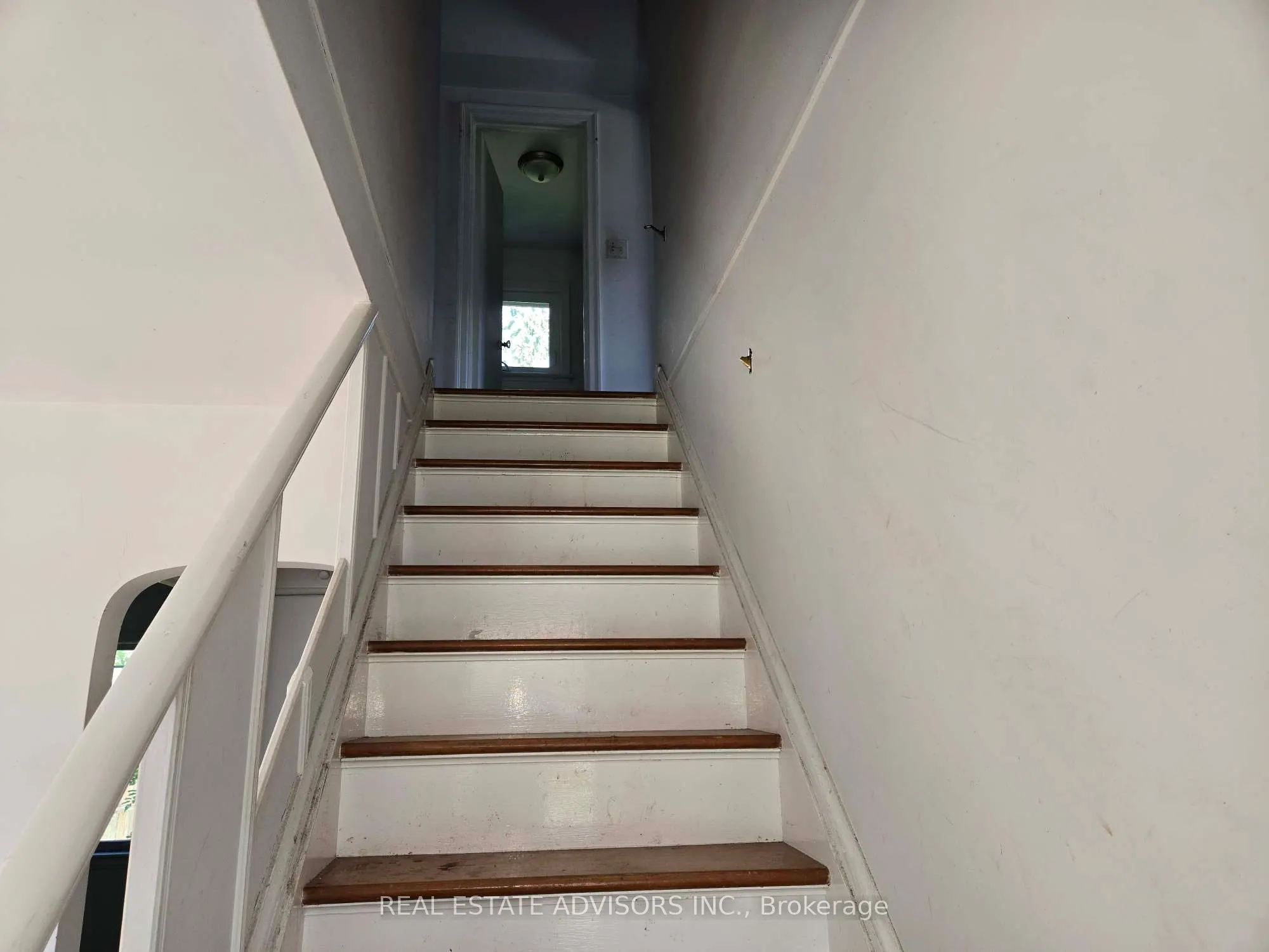 46 Devondale Avenue