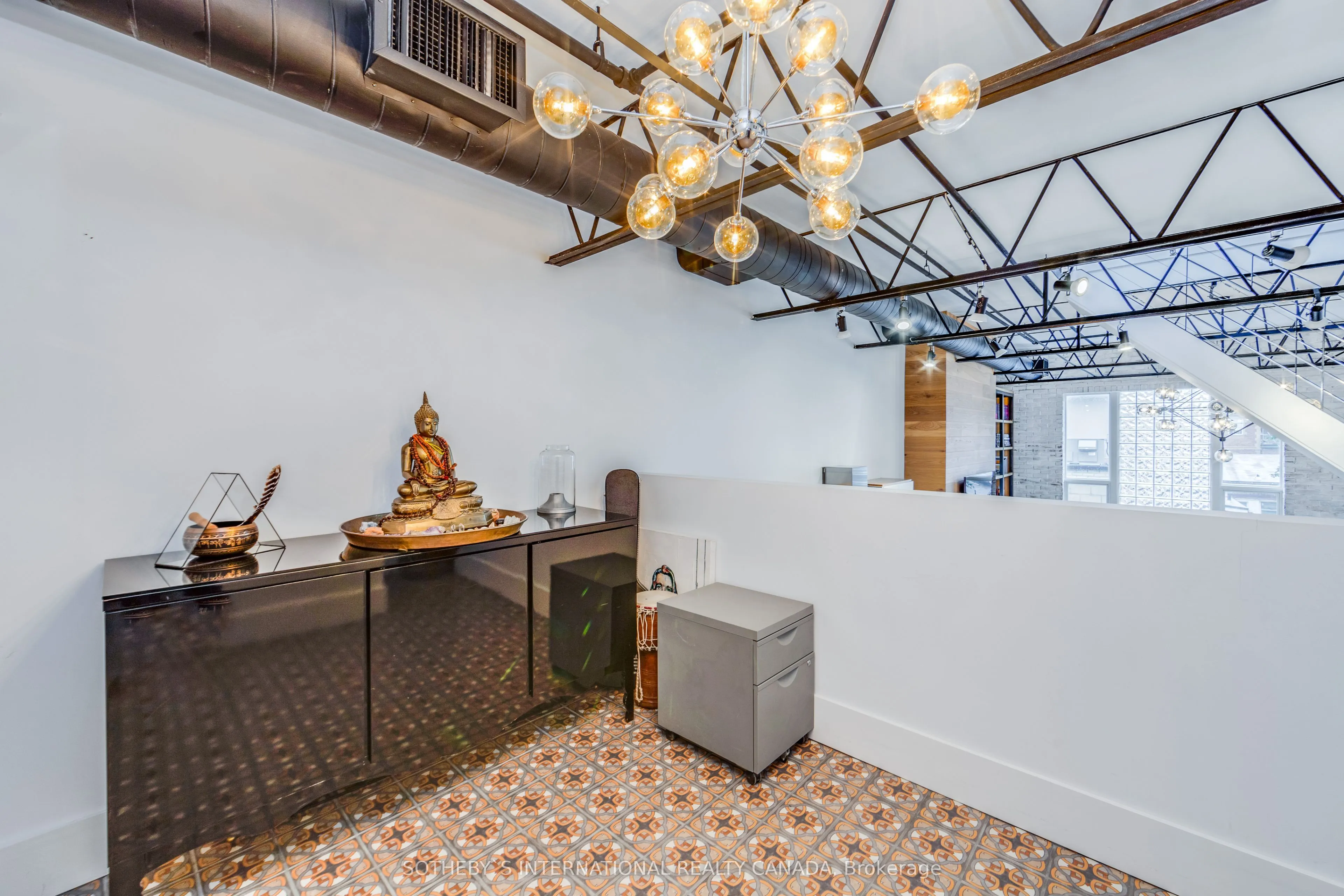 676 Richmond Street W #208