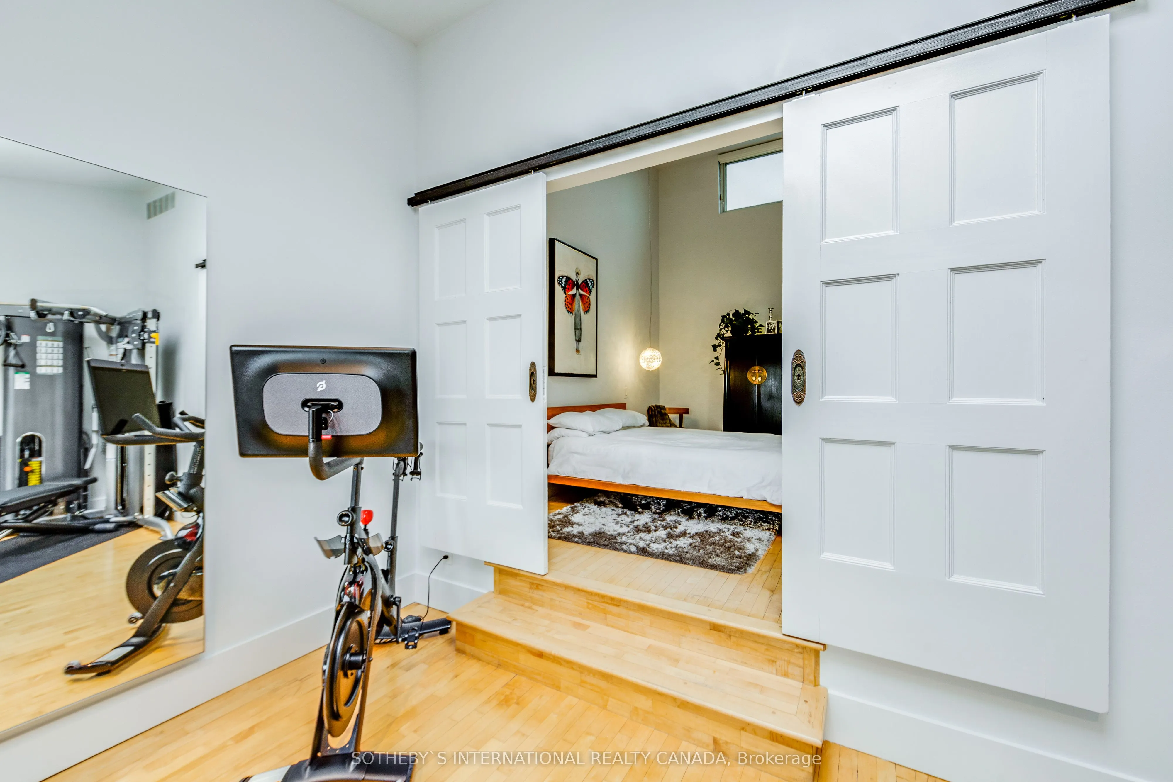 676 Richmond Street W #208