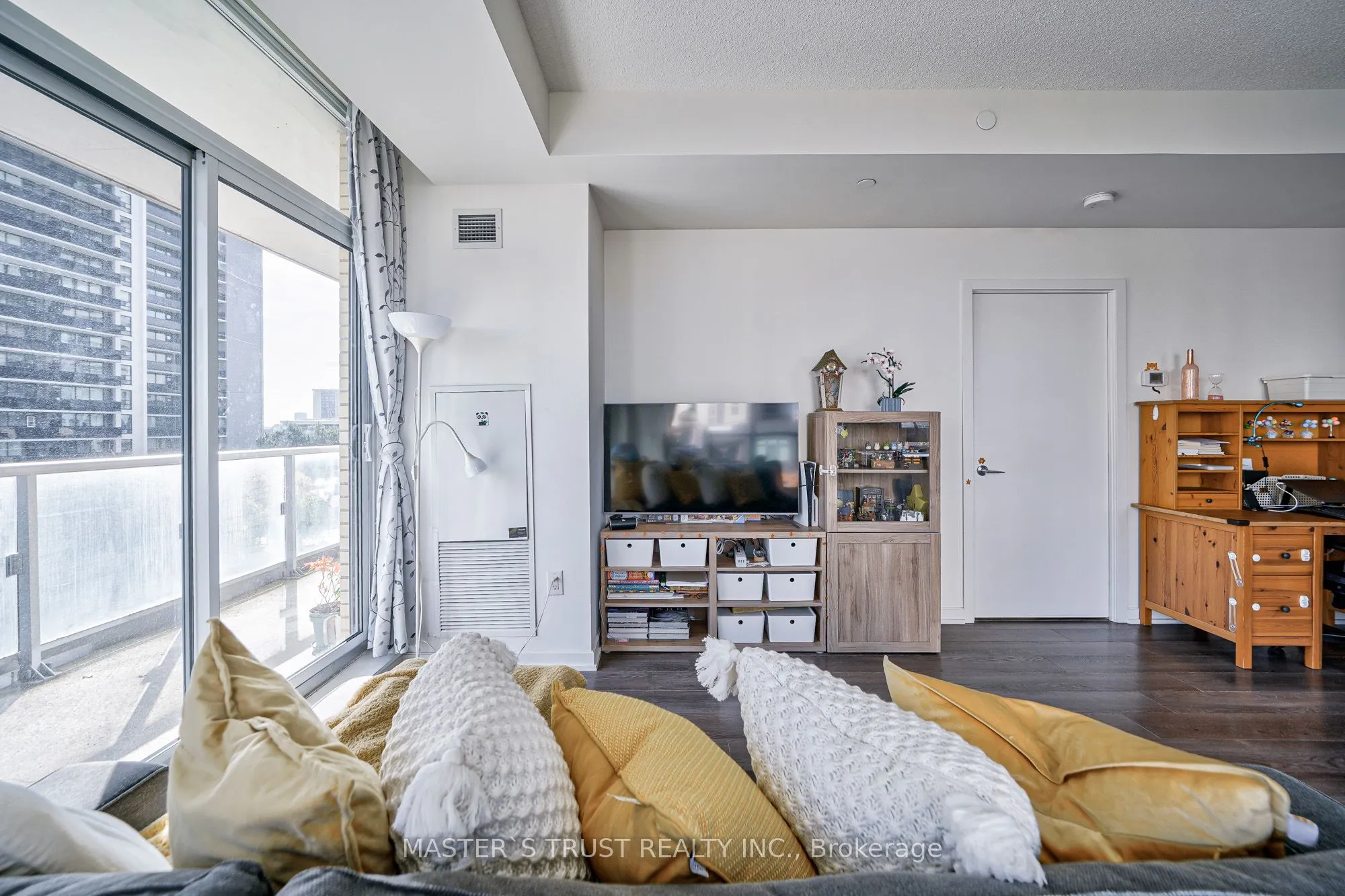 62 Forest Manor Road #307
