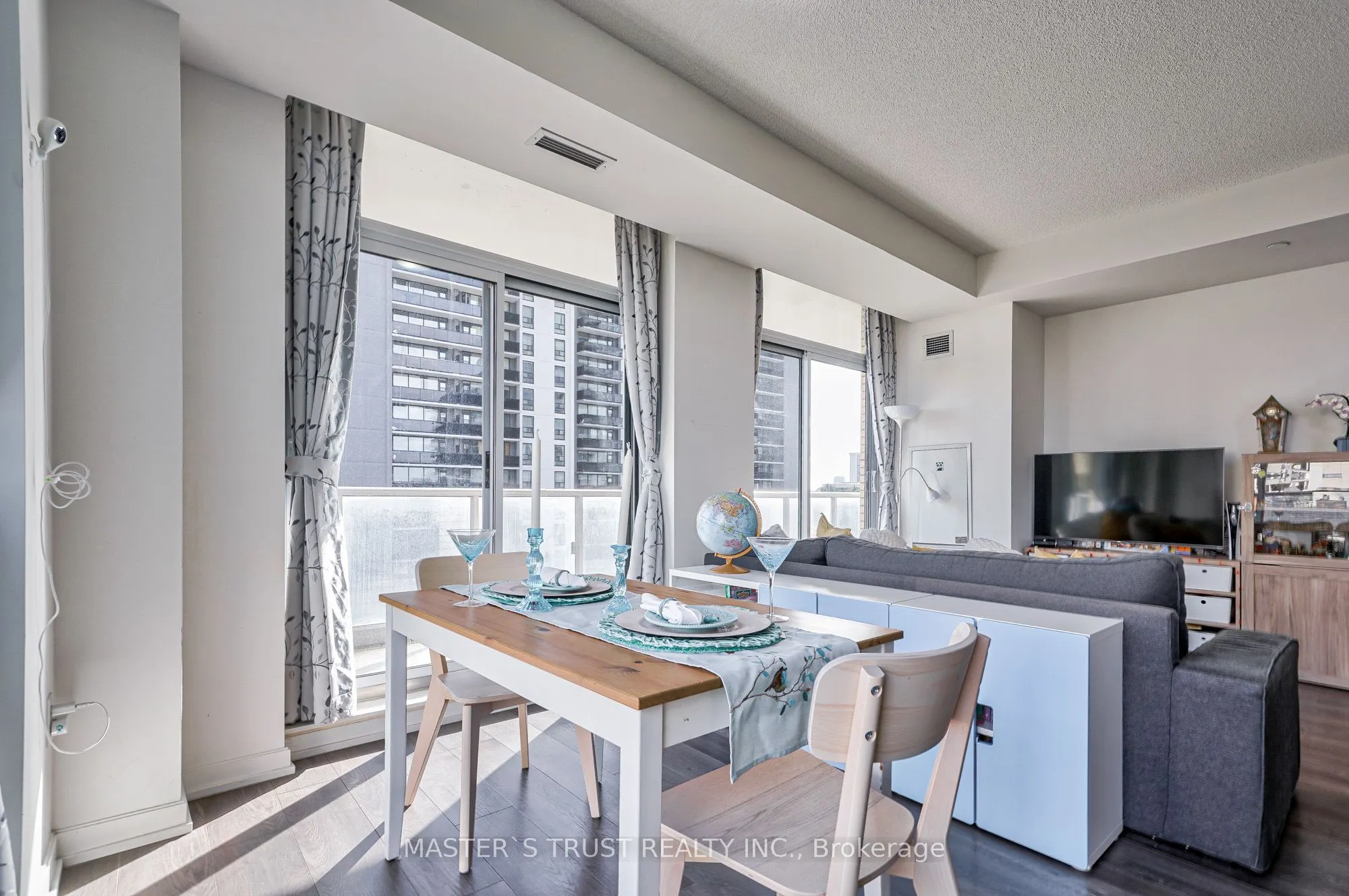 62 Forest Manor Road #307
