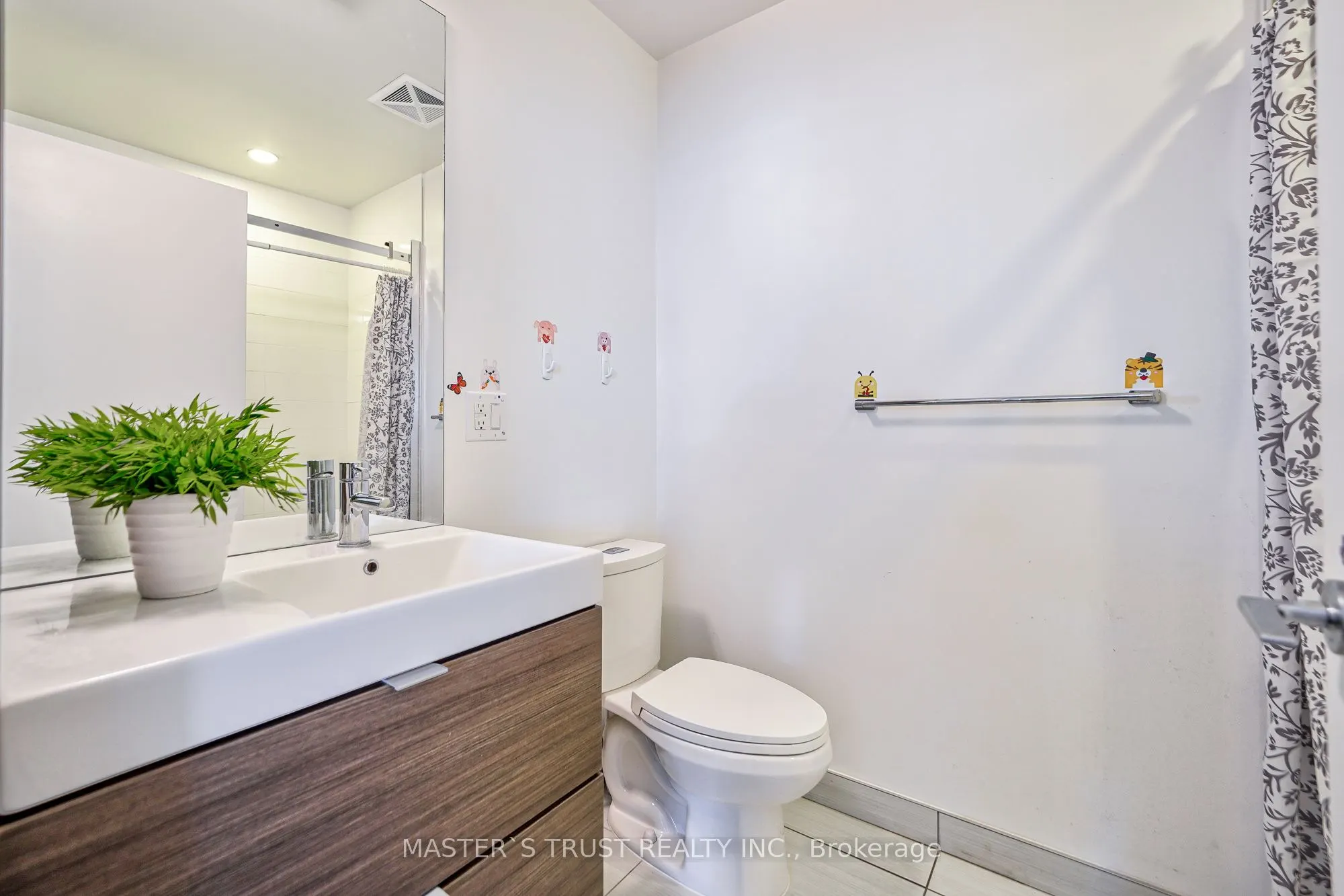 62 Forest Manor Road #307