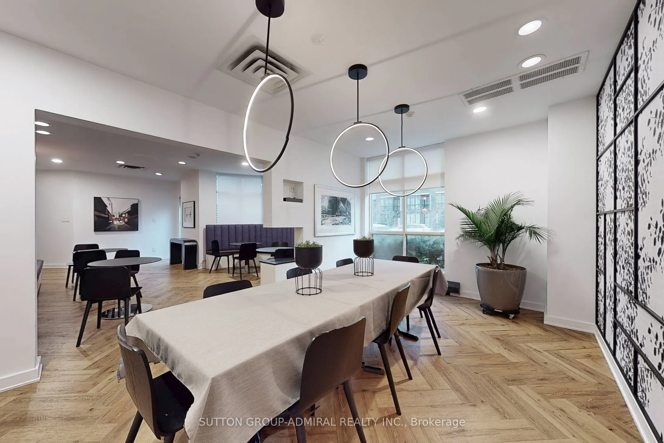 600 Queens Quay W #705