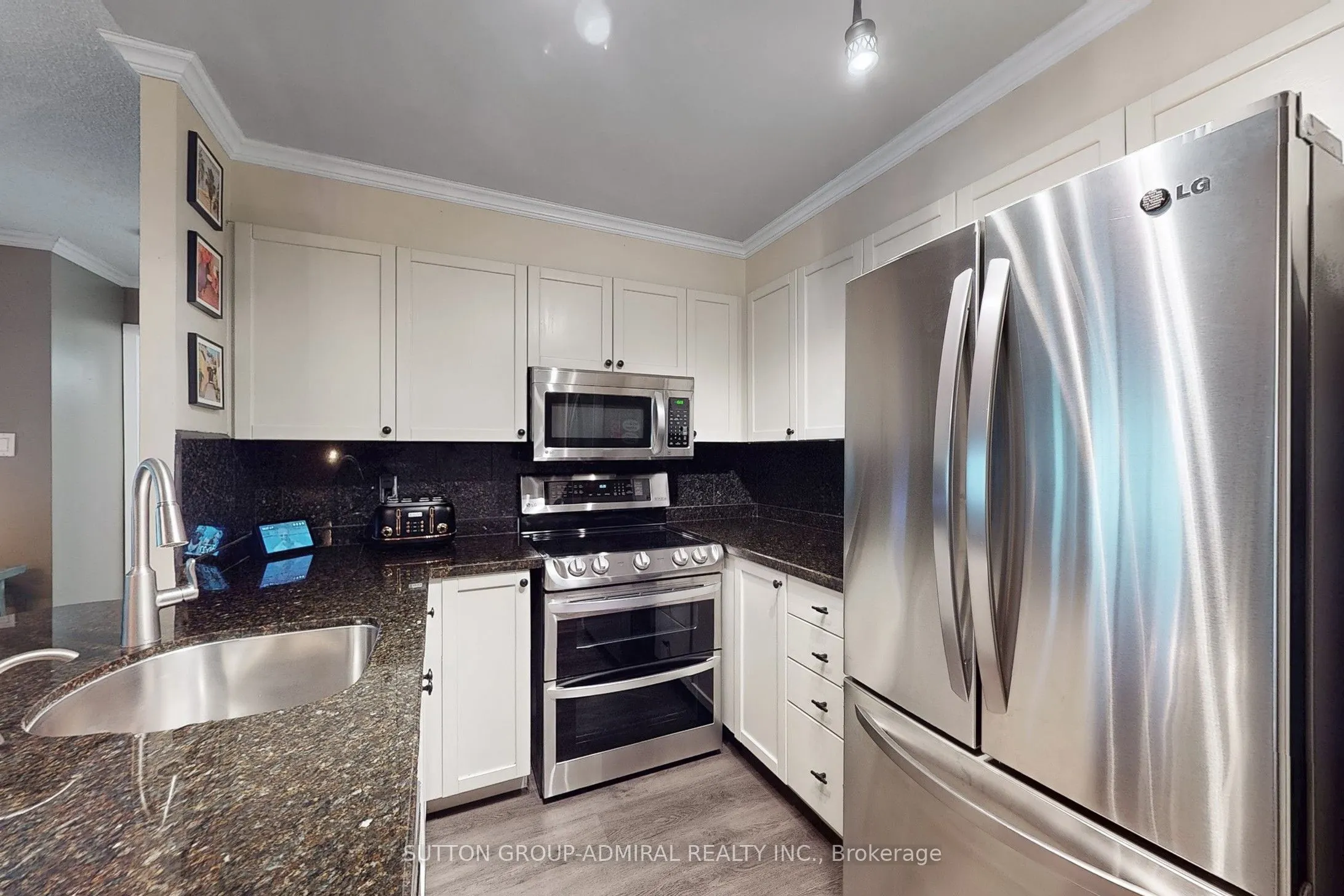 600 Queens Quay W #705