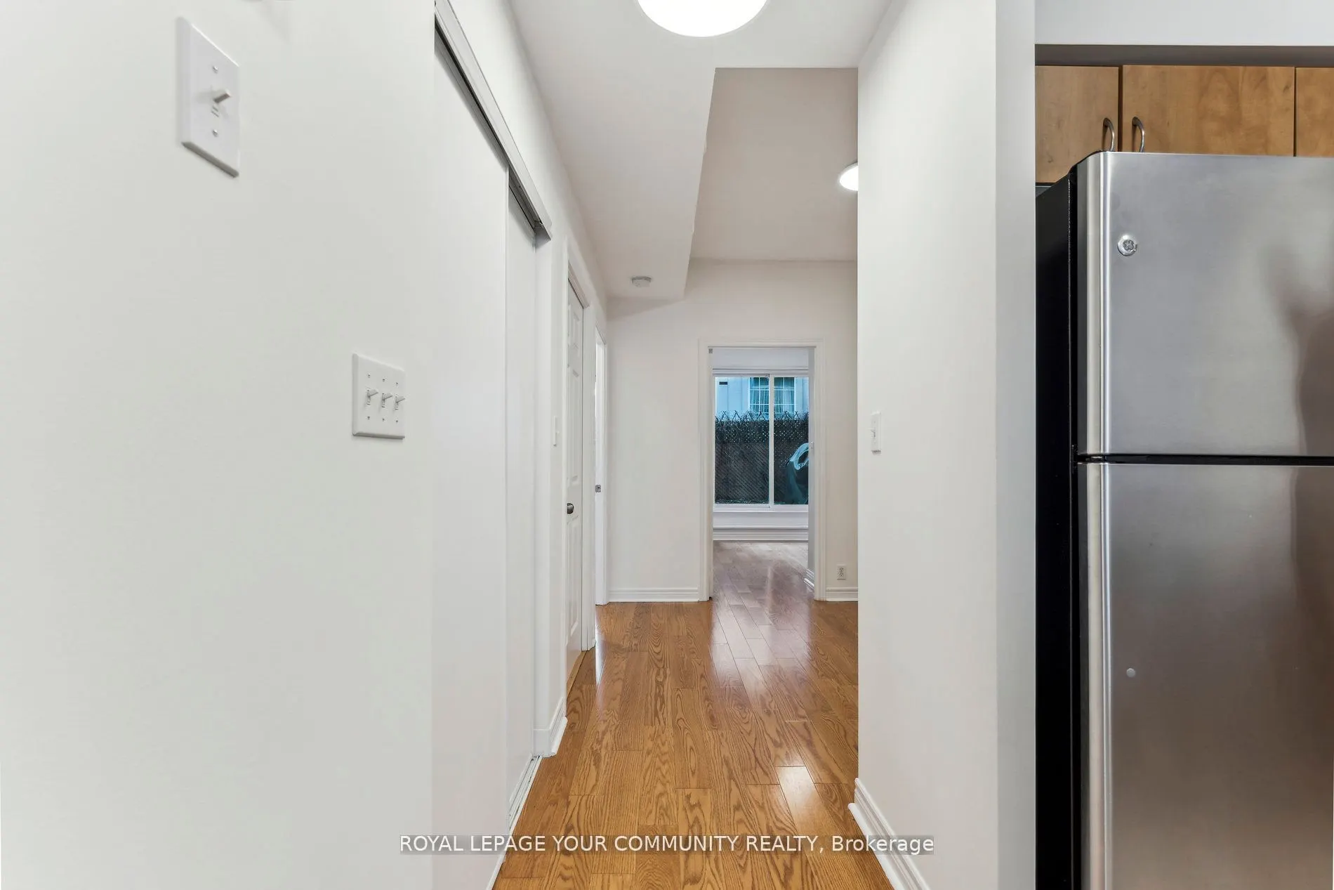 207 Wellesley Street E, #103