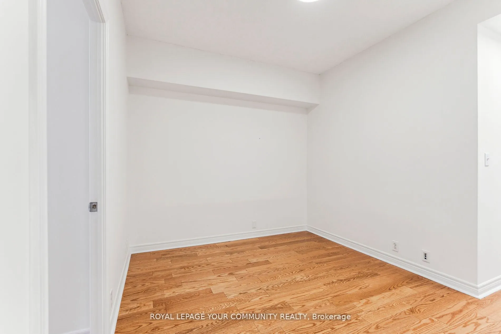 207 Wellesley Street E, #103