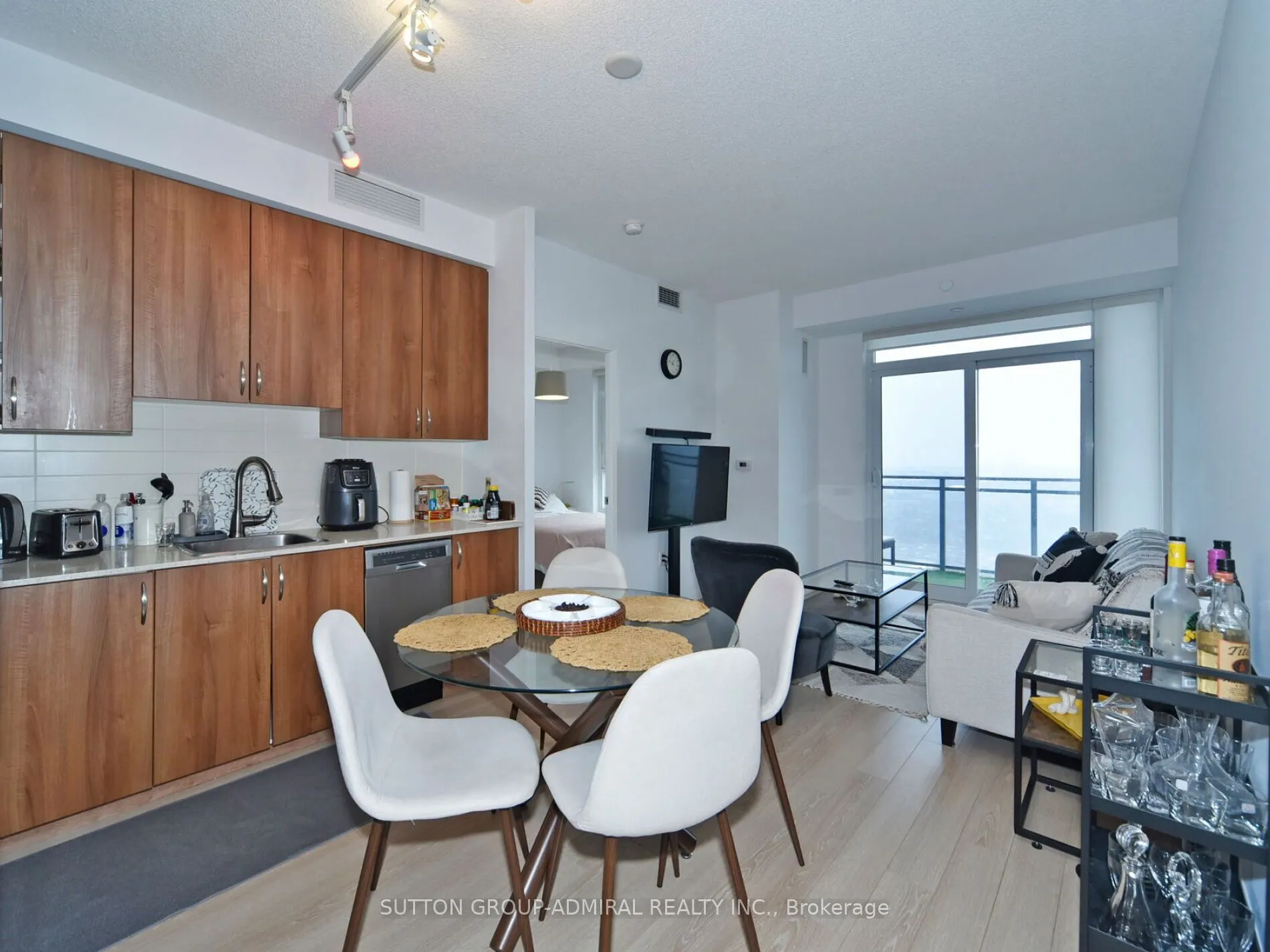 55 Ann O'reilly Road, #3505