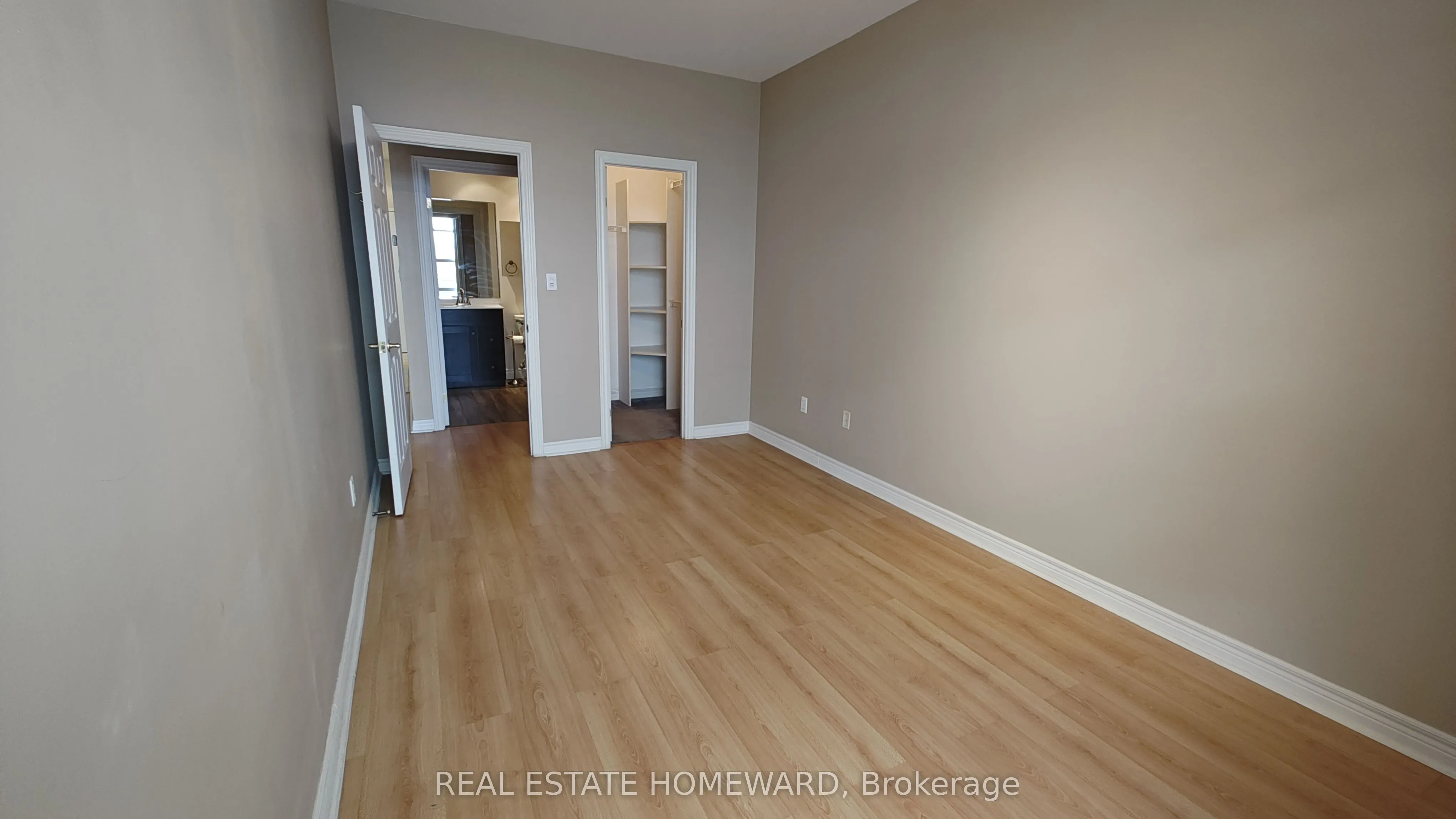 1 Leaside Park Drive, #417