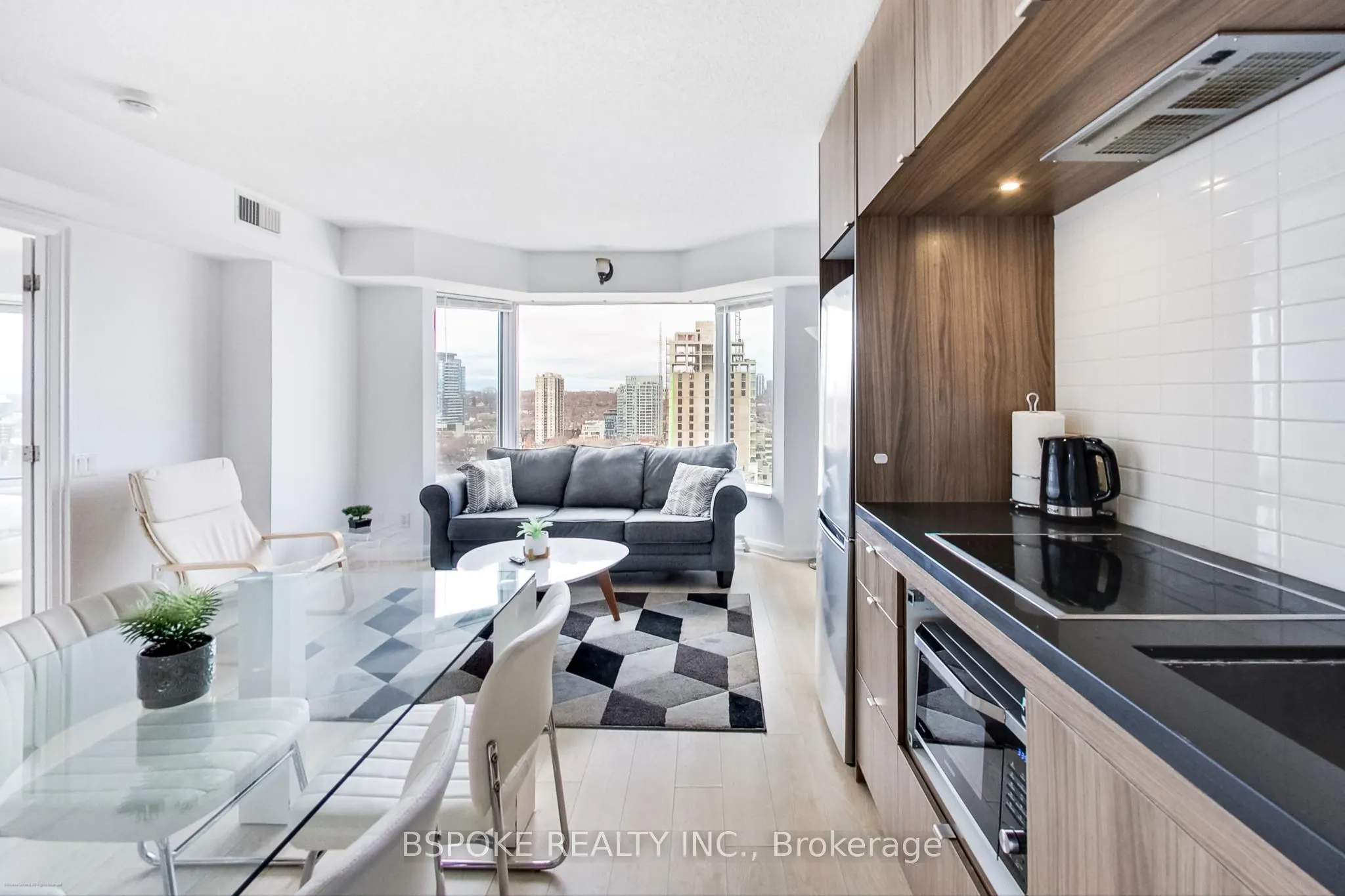 155 Yorkville Avenue #1918