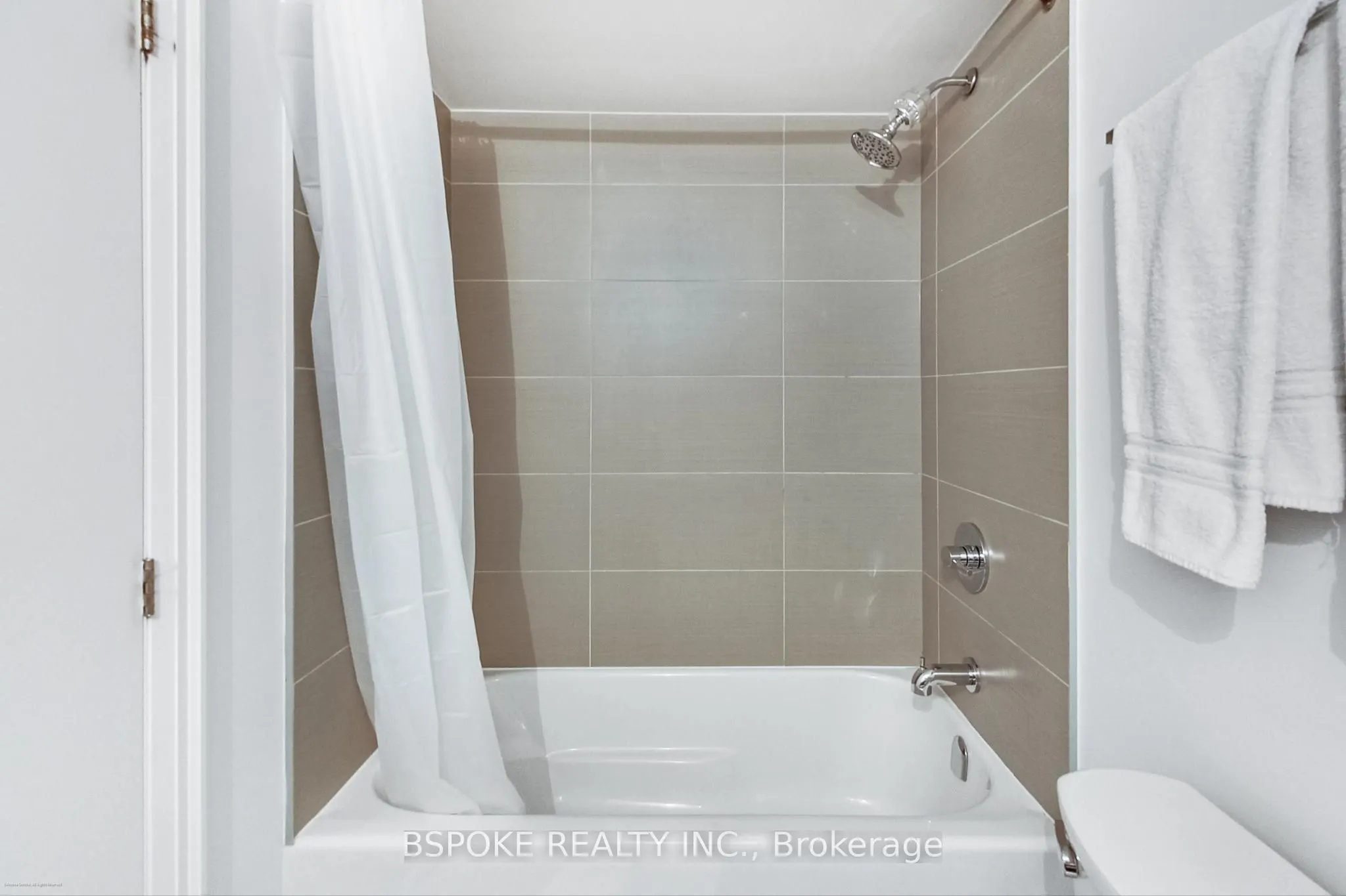 155 Yorkville Avenue #1918