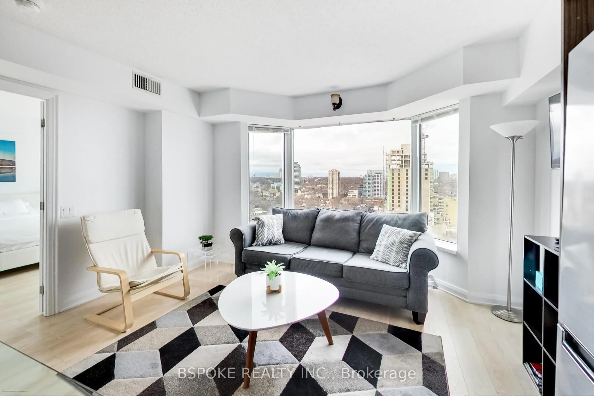 155 Yorkville Avenue #1918