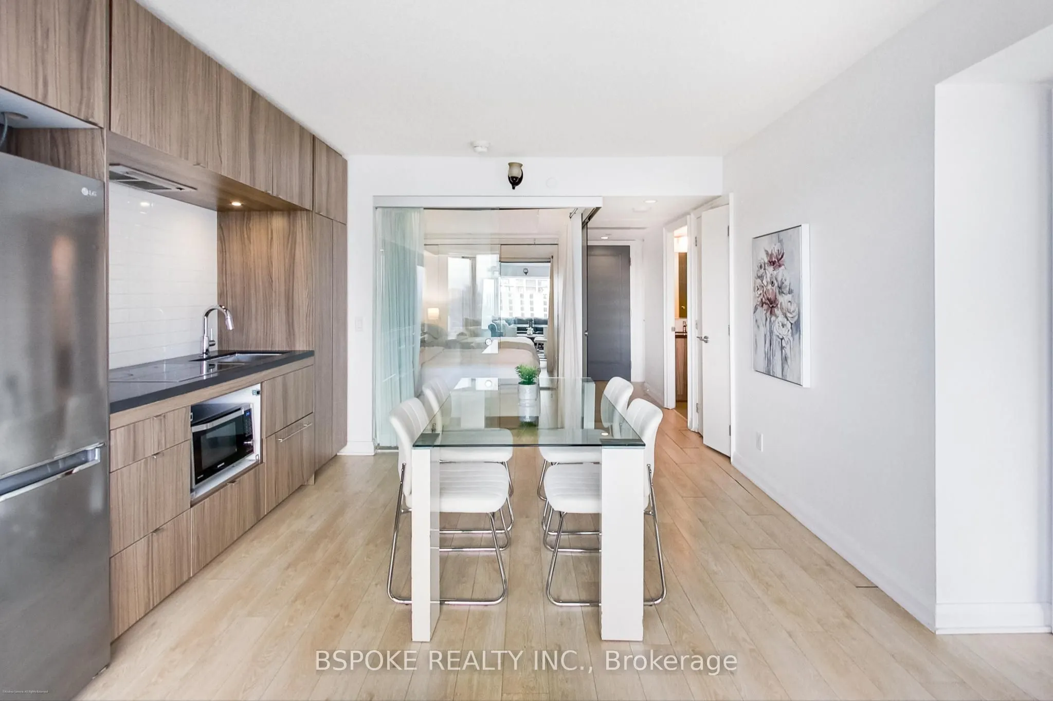 155 Yorkville Avenue #1918