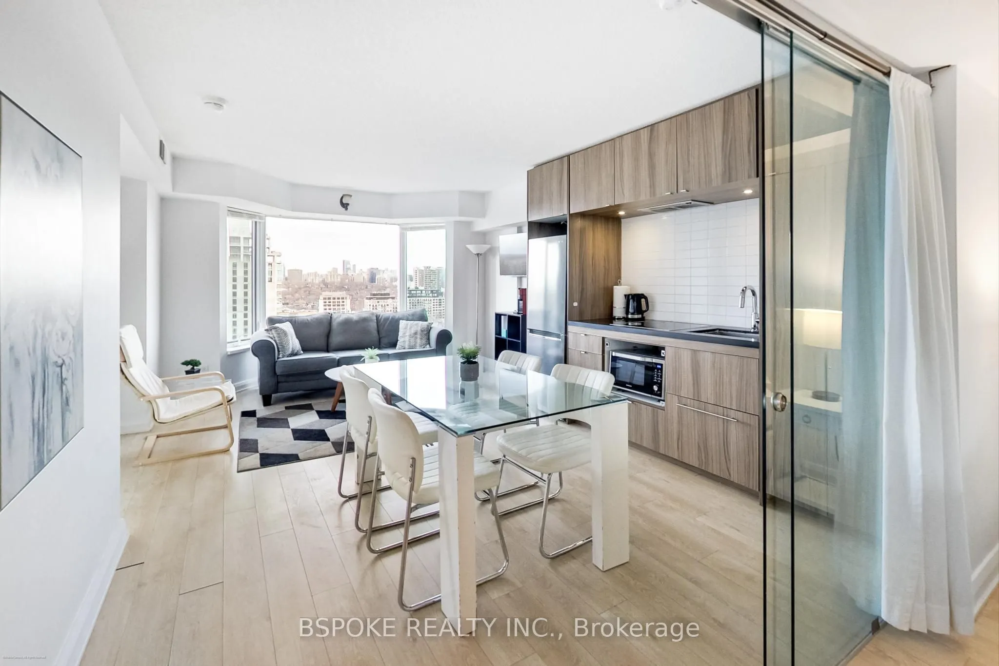 155 Yorkville Avenue #1918