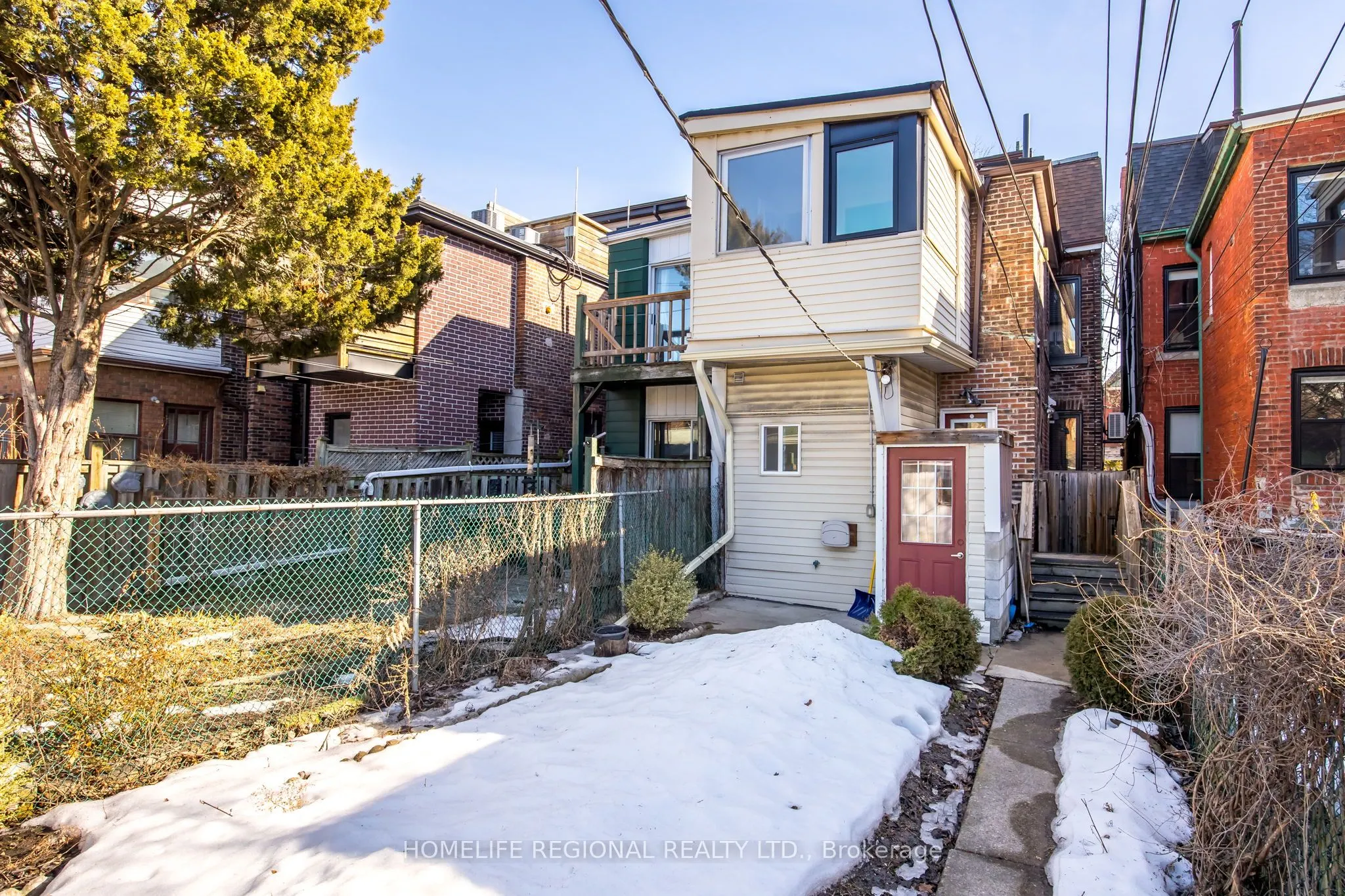 200 Roxton Road