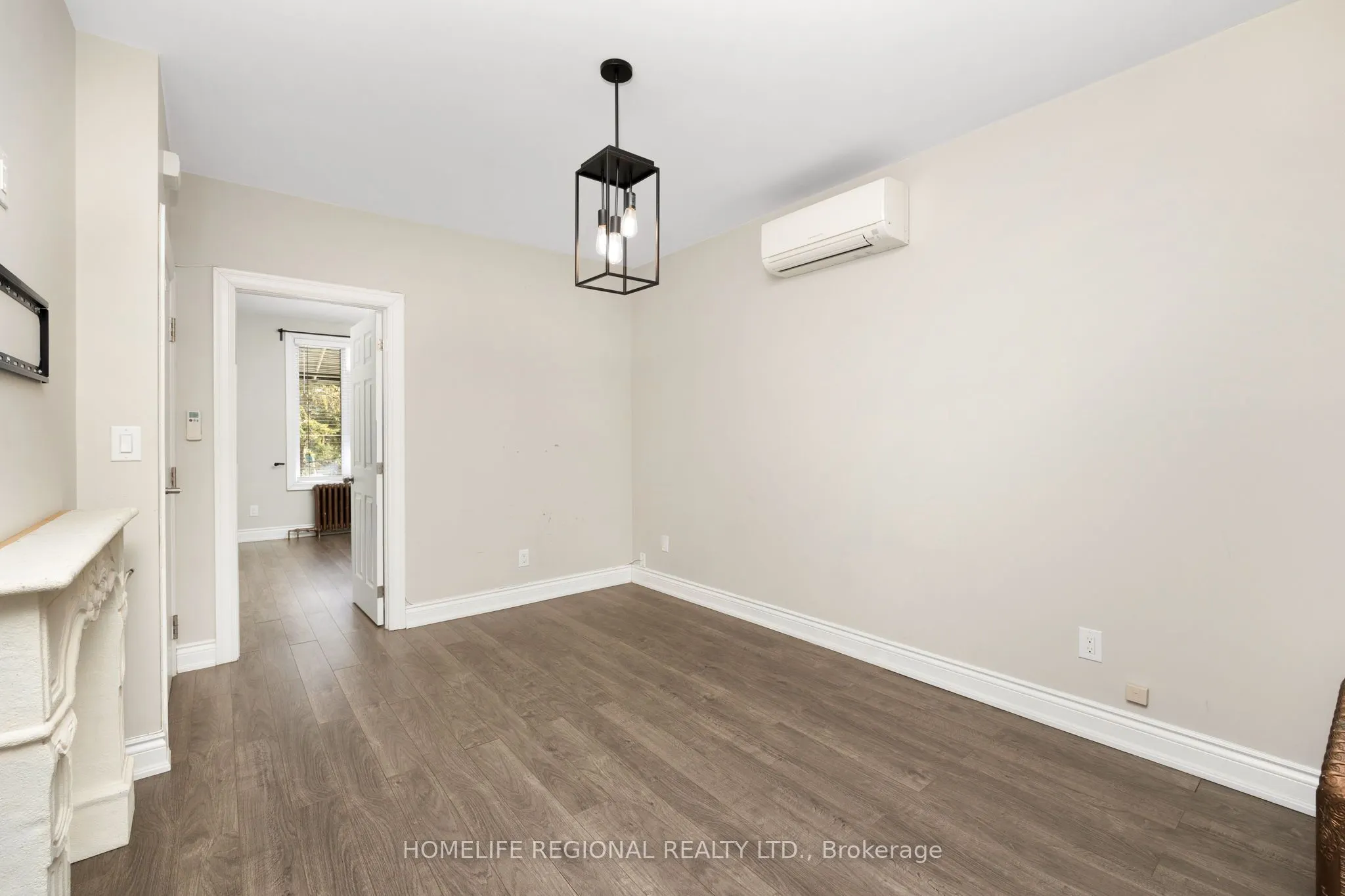 200 Roxton Road