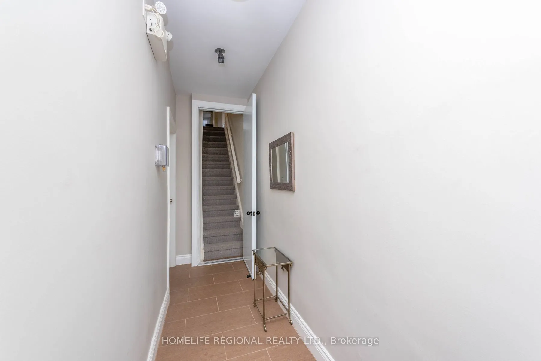 200 Roxton Road