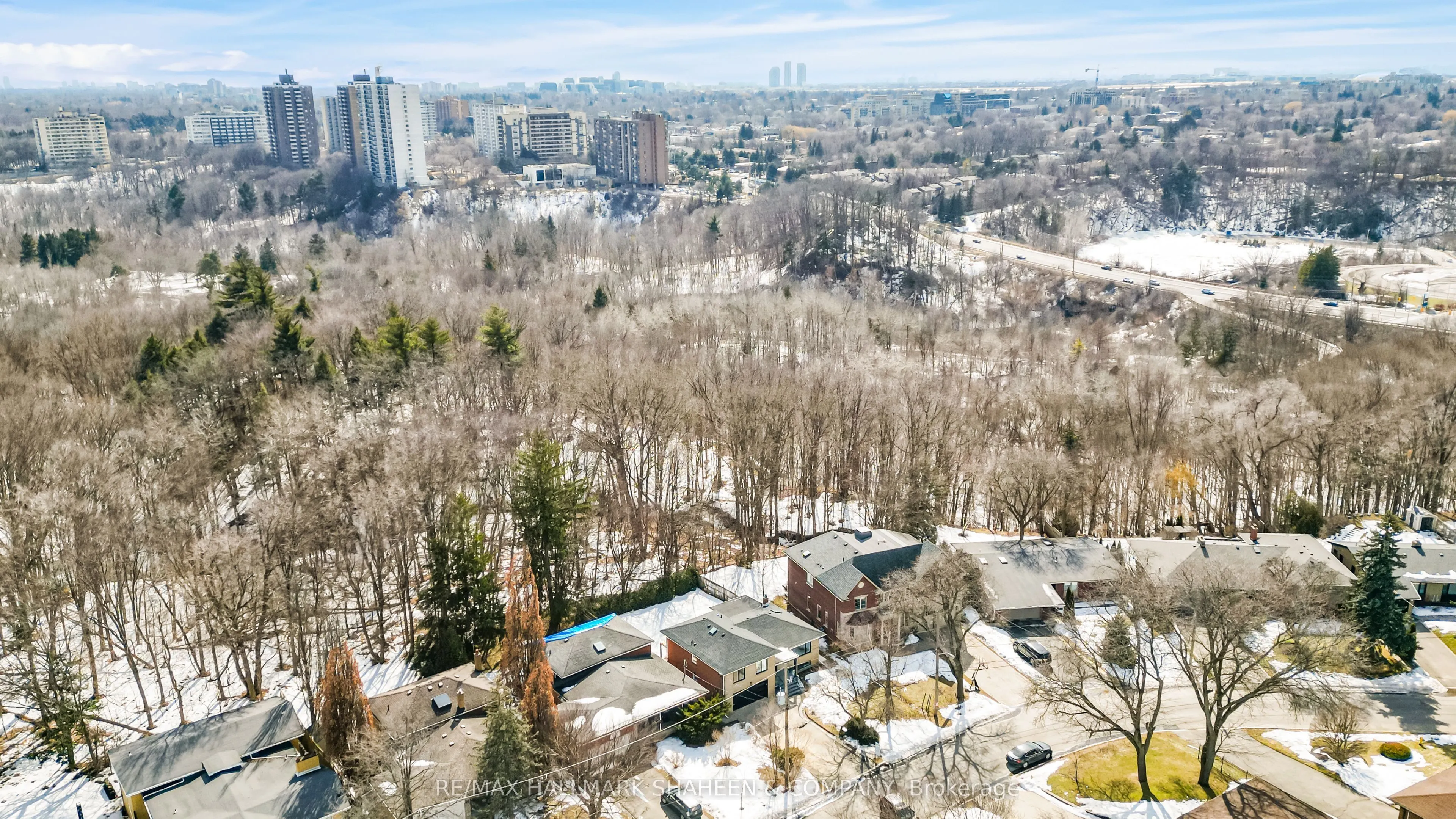 27 Christine Crescent