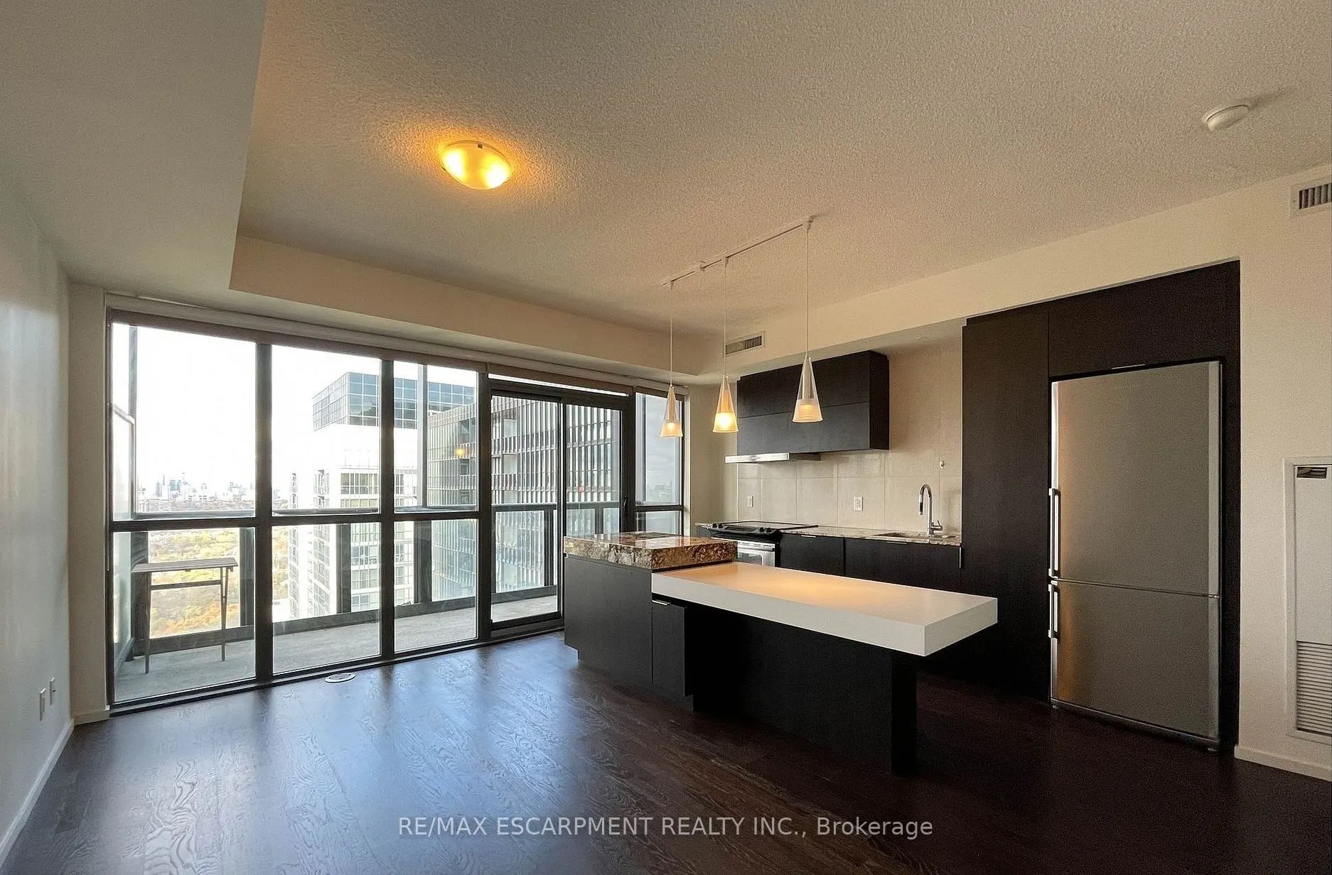101 Charles Street E #2809