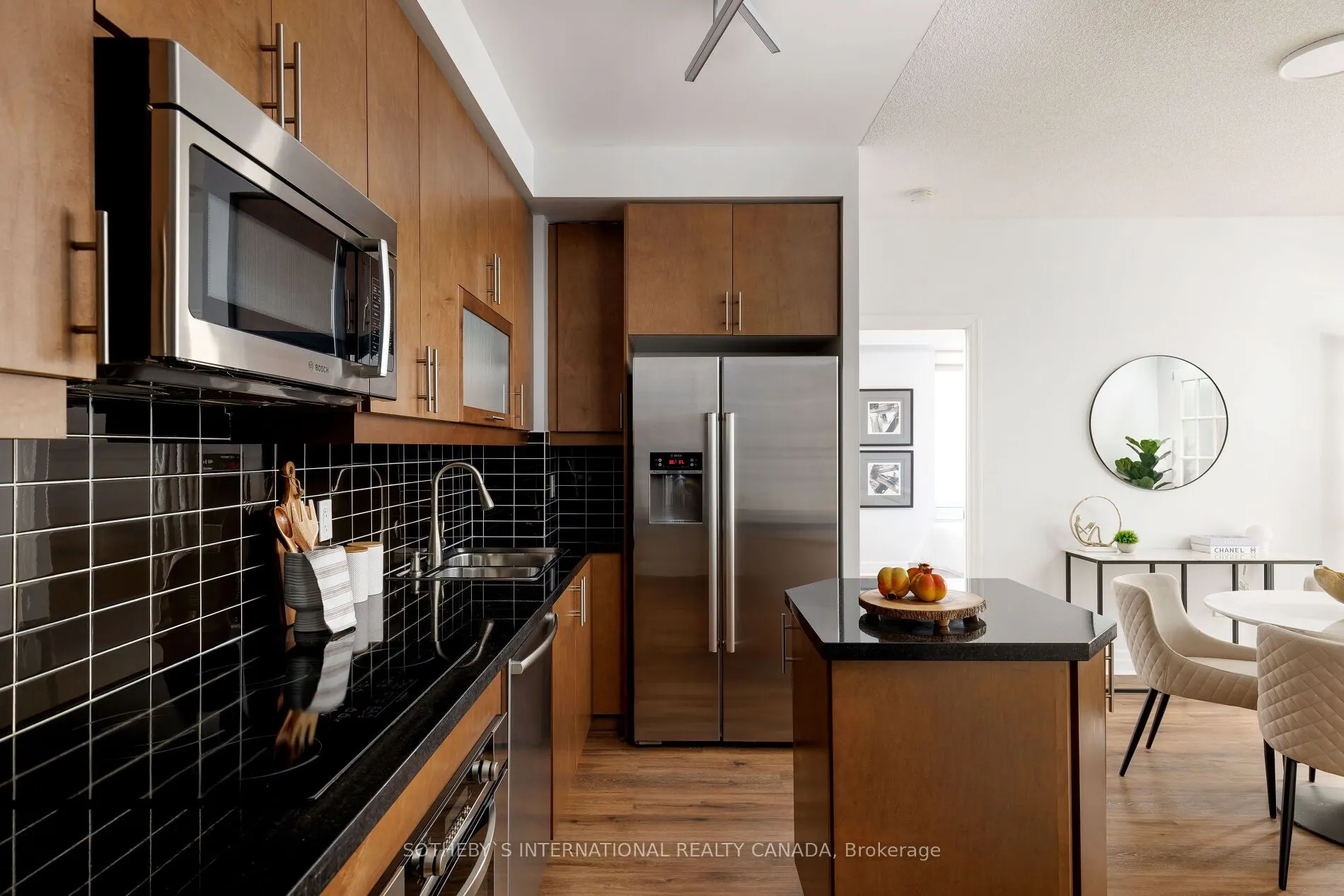 35 Balmuto Street, #904