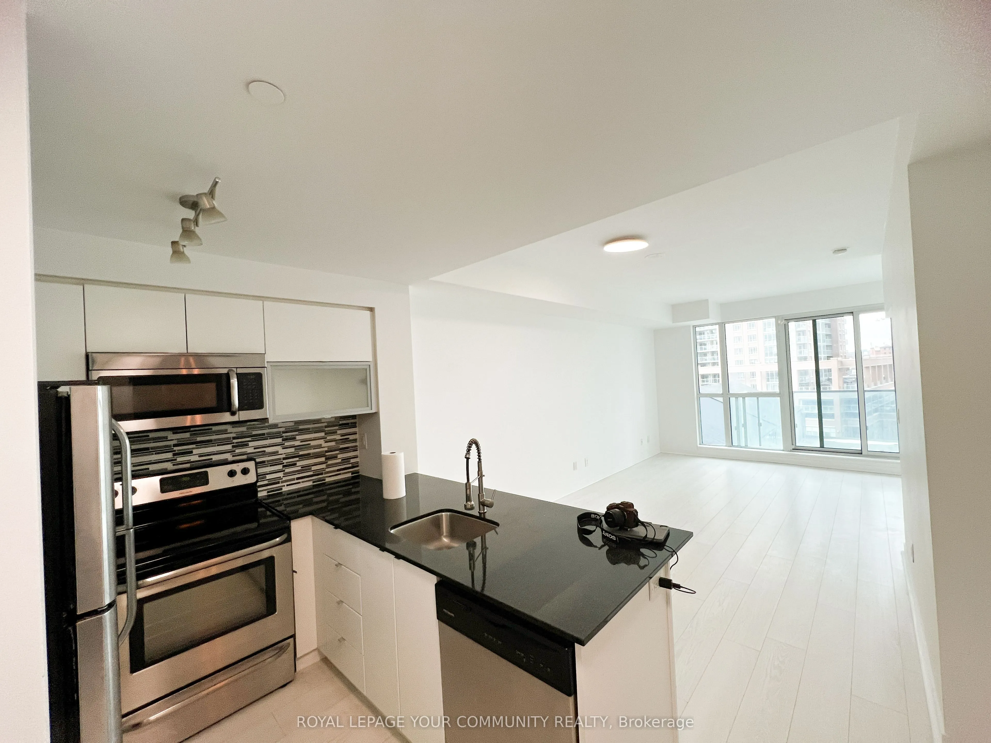 150 East Liberty Street #618