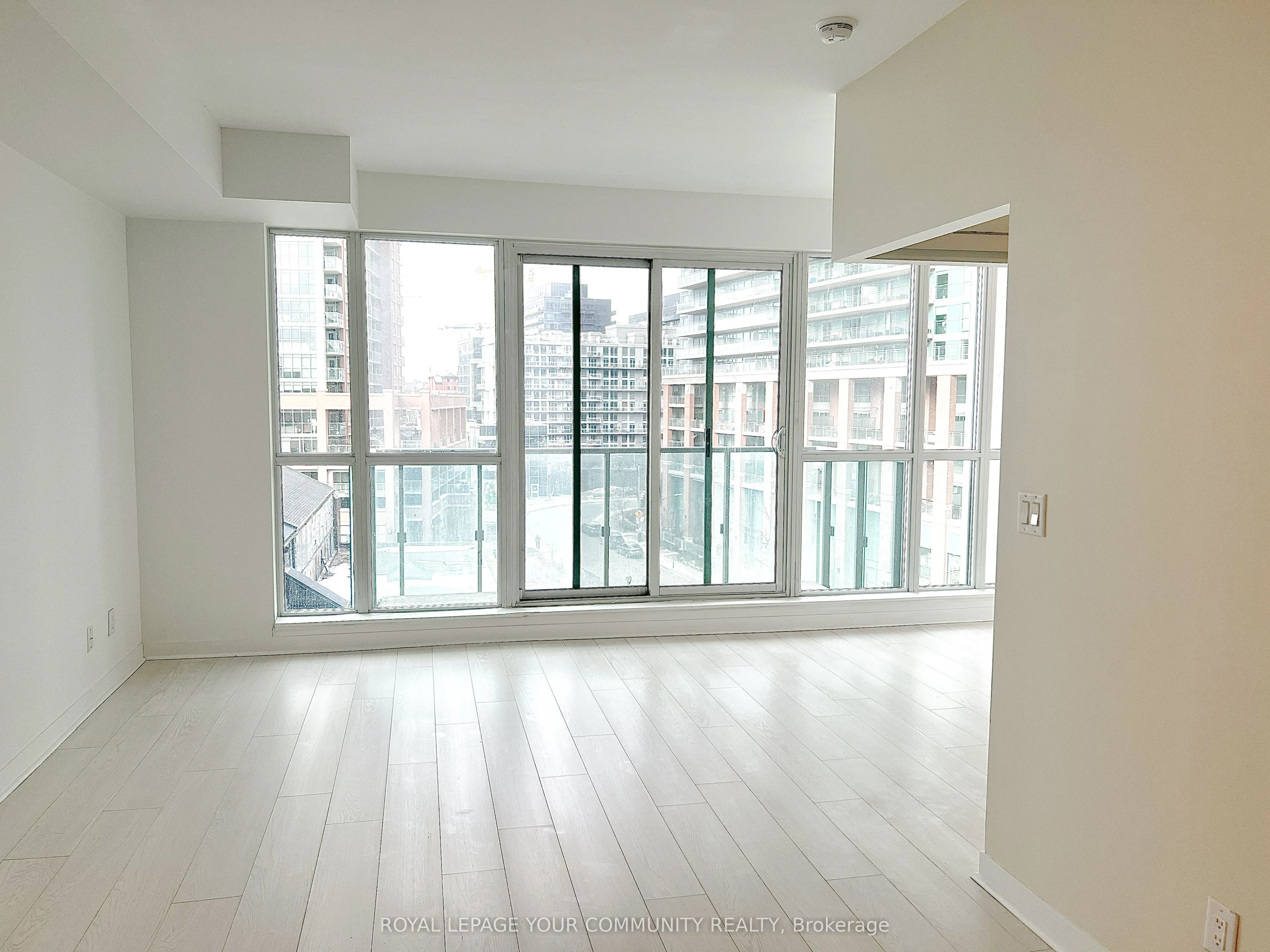 150 East Liberty Street #618