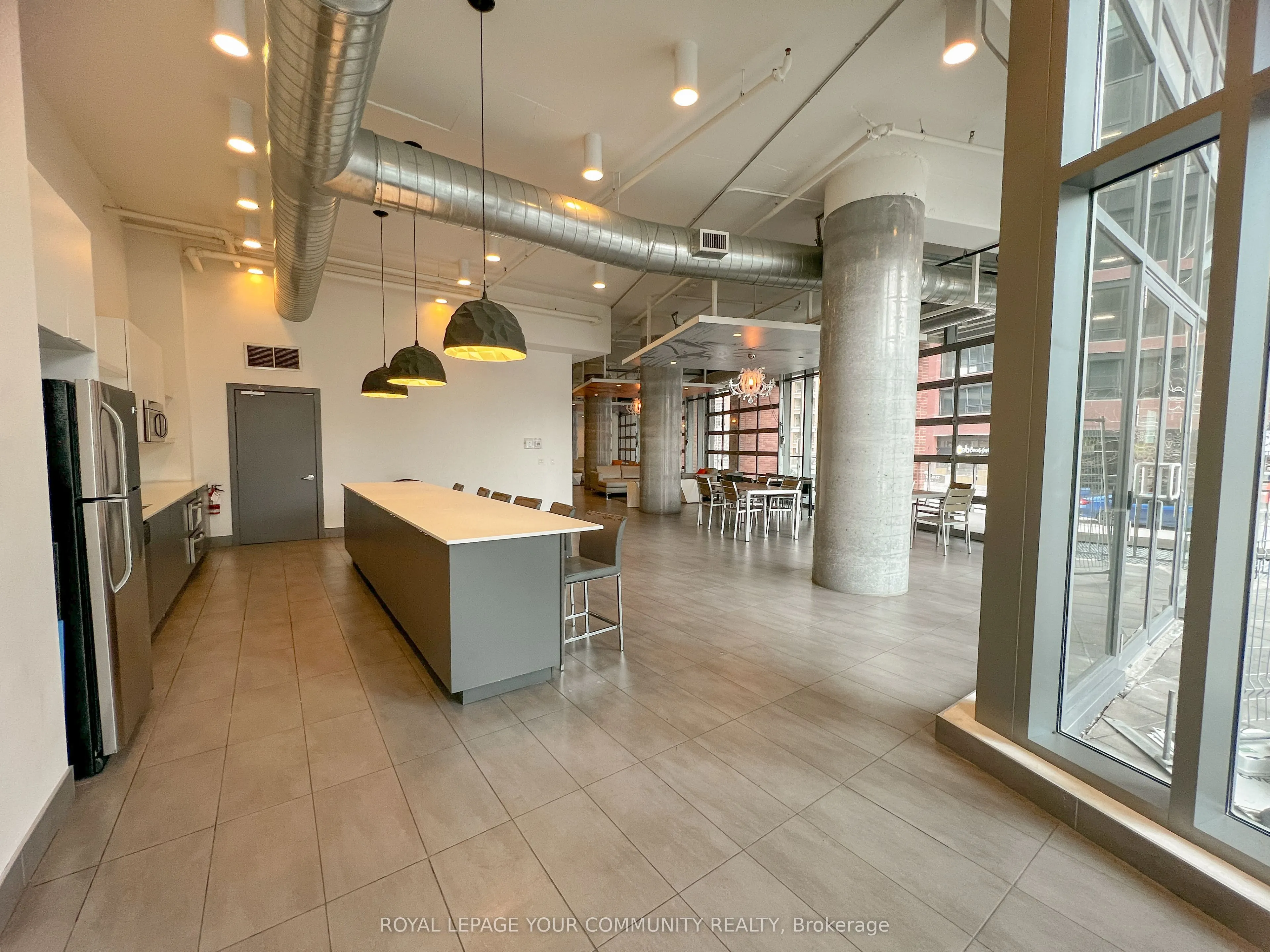 150 East Liberty Street #618