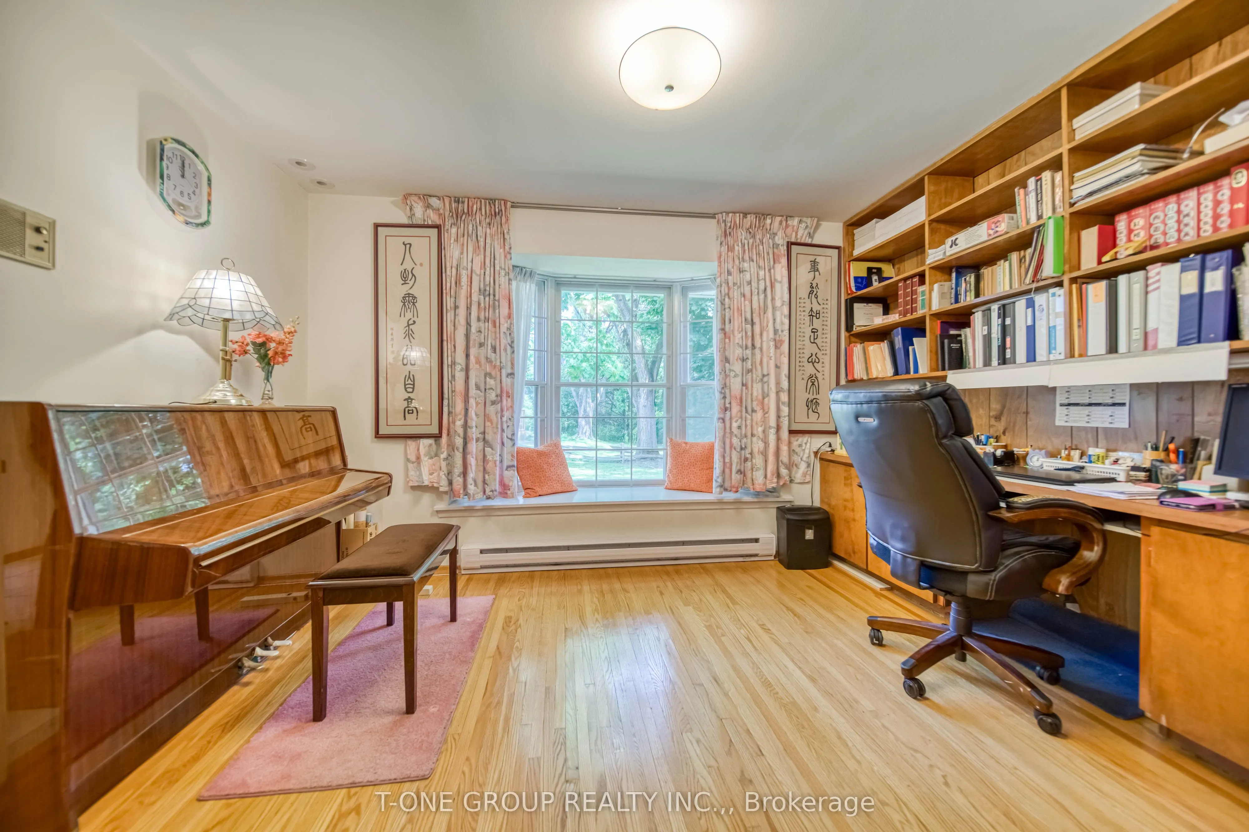 20 Zircon Court