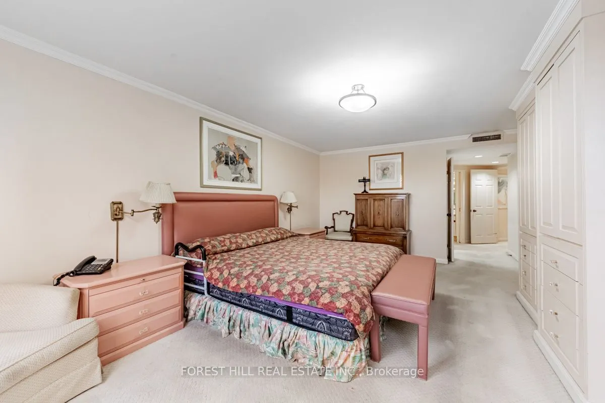 3900 Yonge Street #301