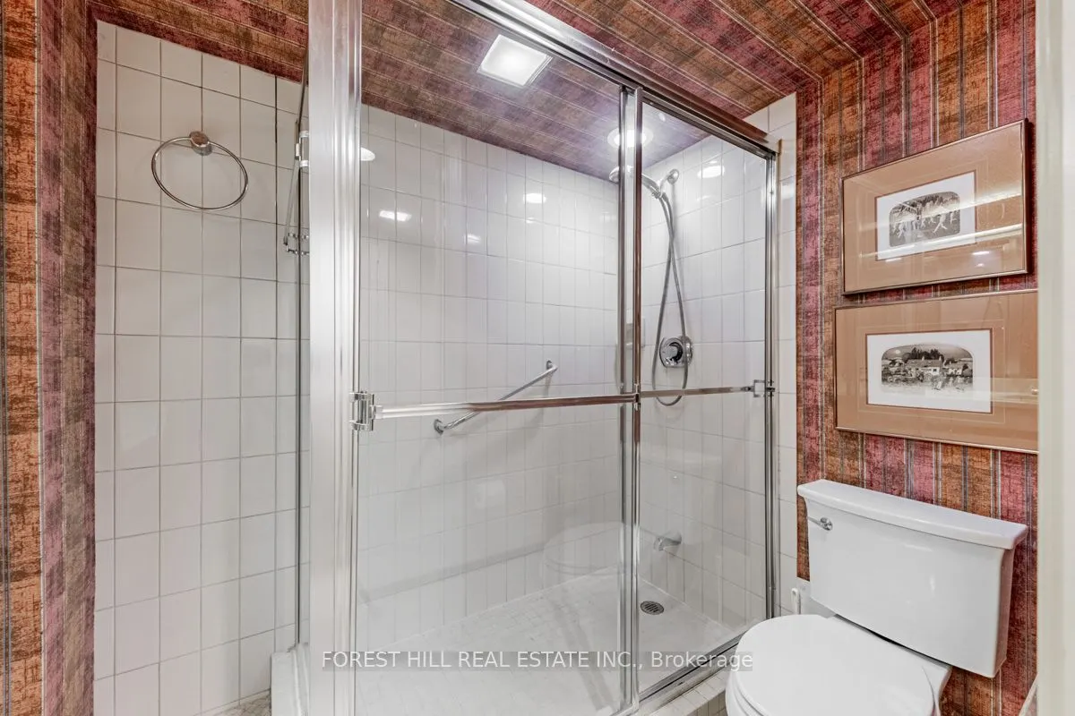 3900 Yonge Street #301