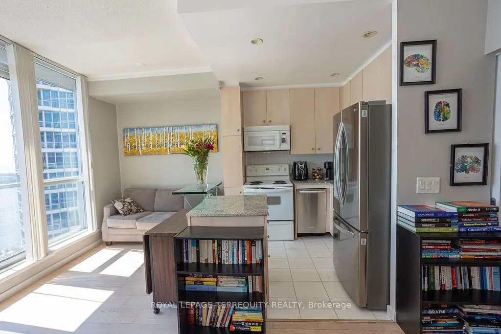 8 York Street #3108