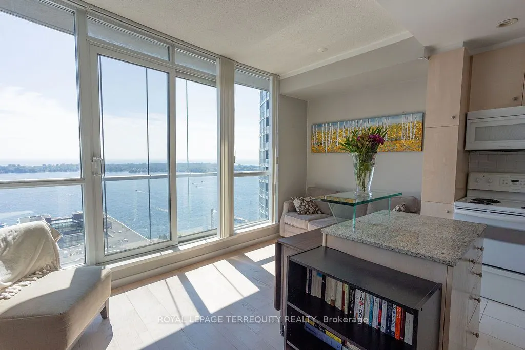 8 York Street #3108