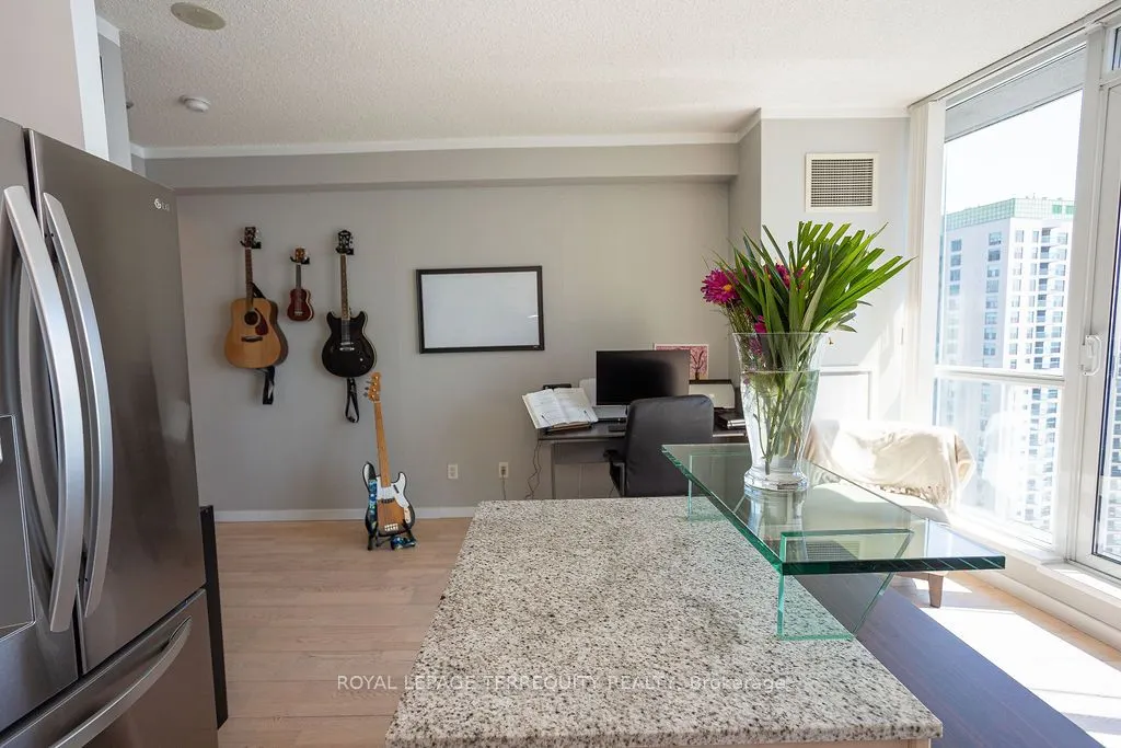 8 York Street #3108