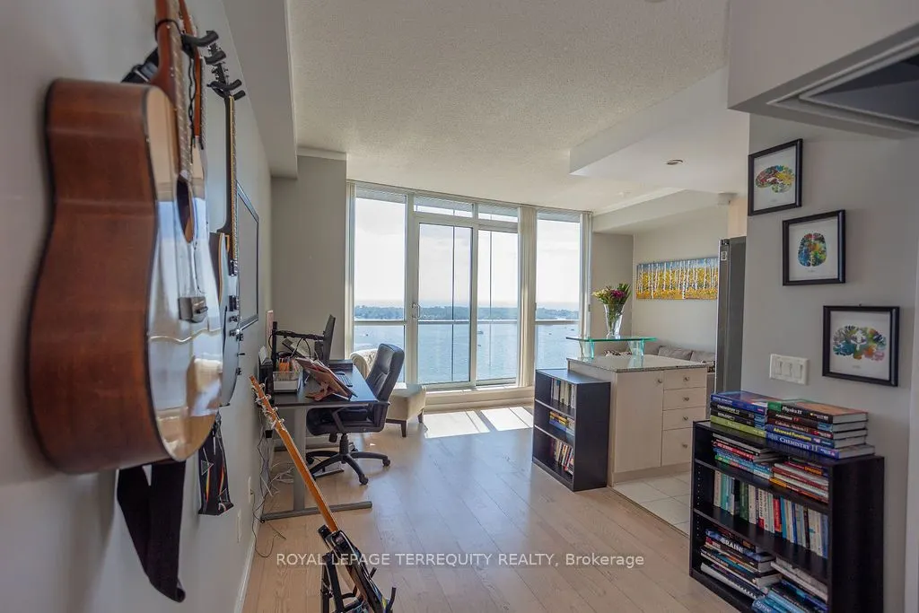 8 York Street #3108