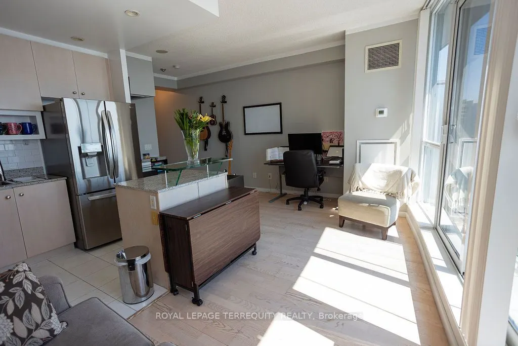 8 York Street #3108