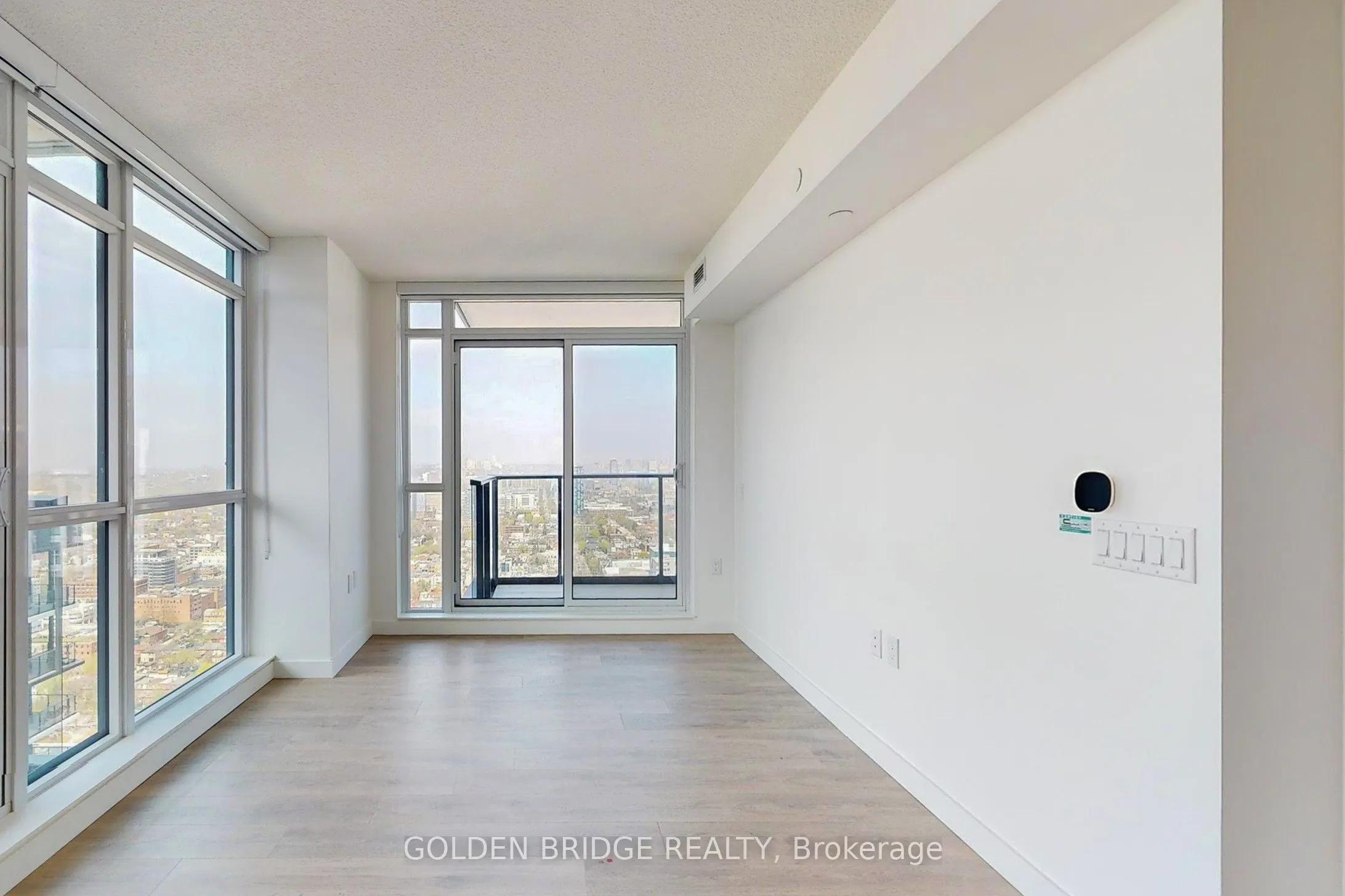 38 Widmer Street #4811