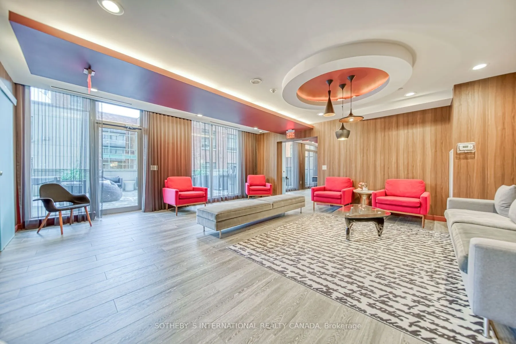 105 George Street #706