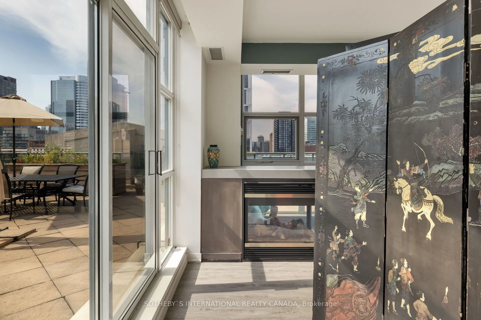 155 Dalhousie Street #PH1