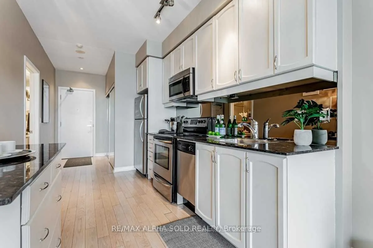 2885 Bayview Avenue #1126