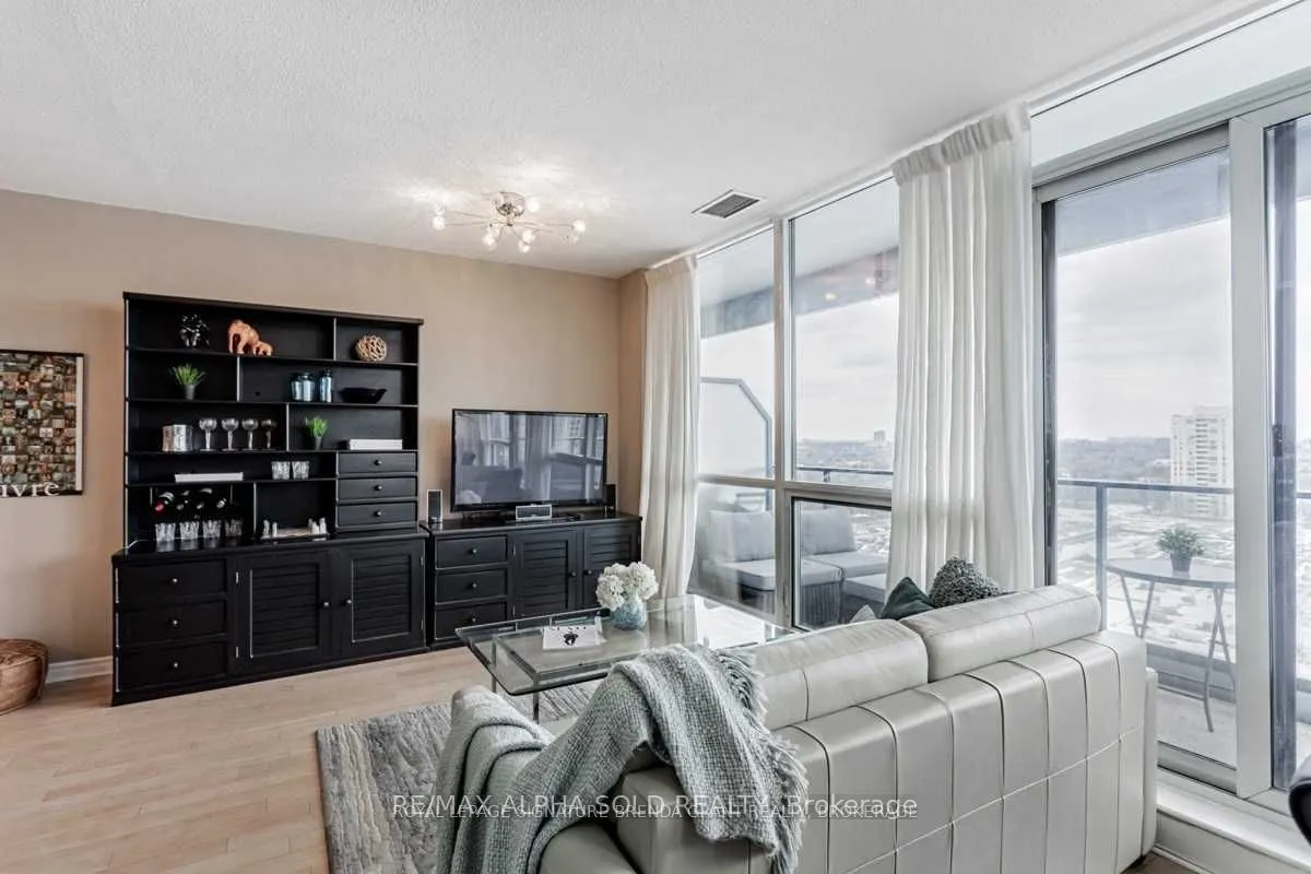 2885 Bayview Avenue #1126