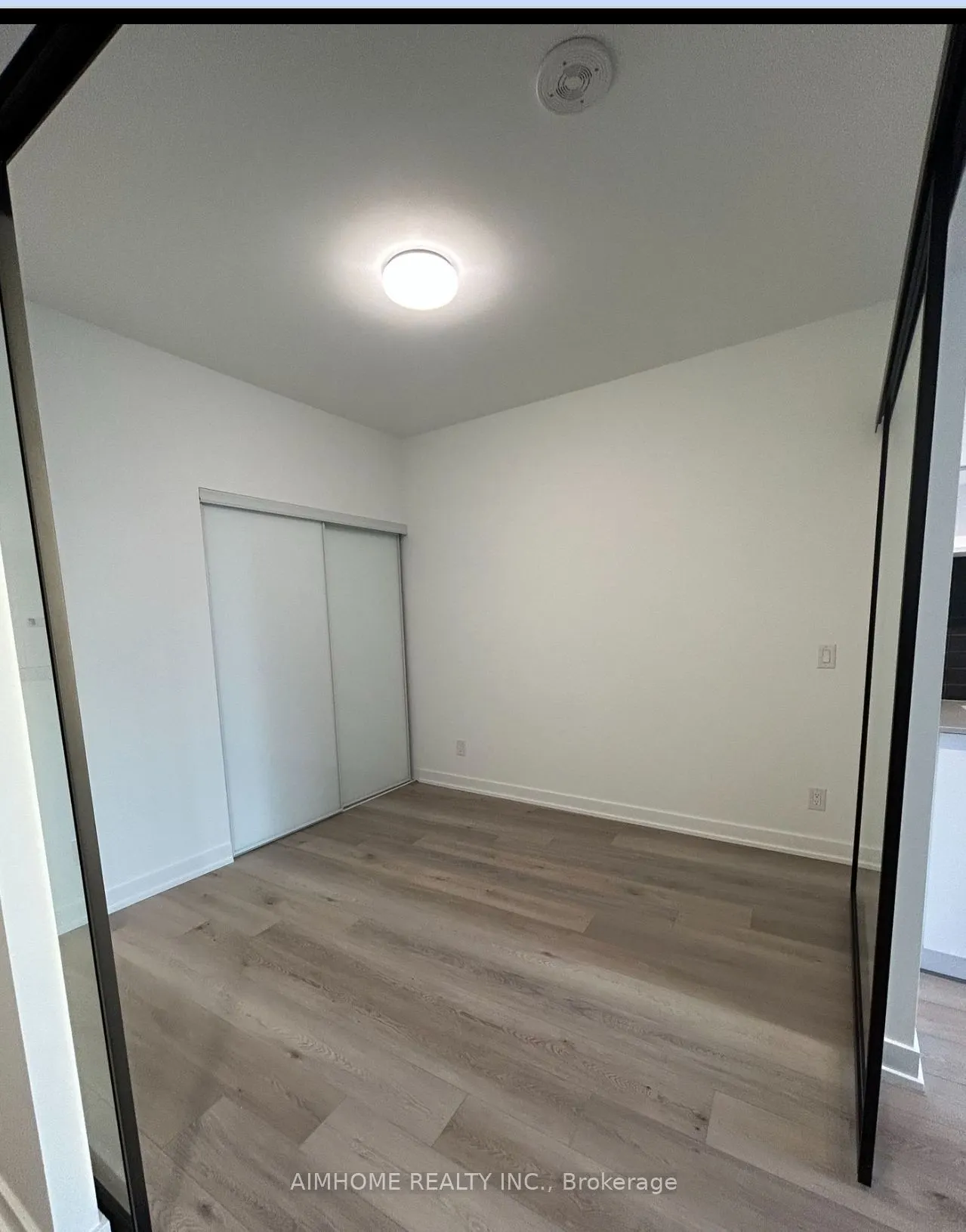 5 Defries Street #1115