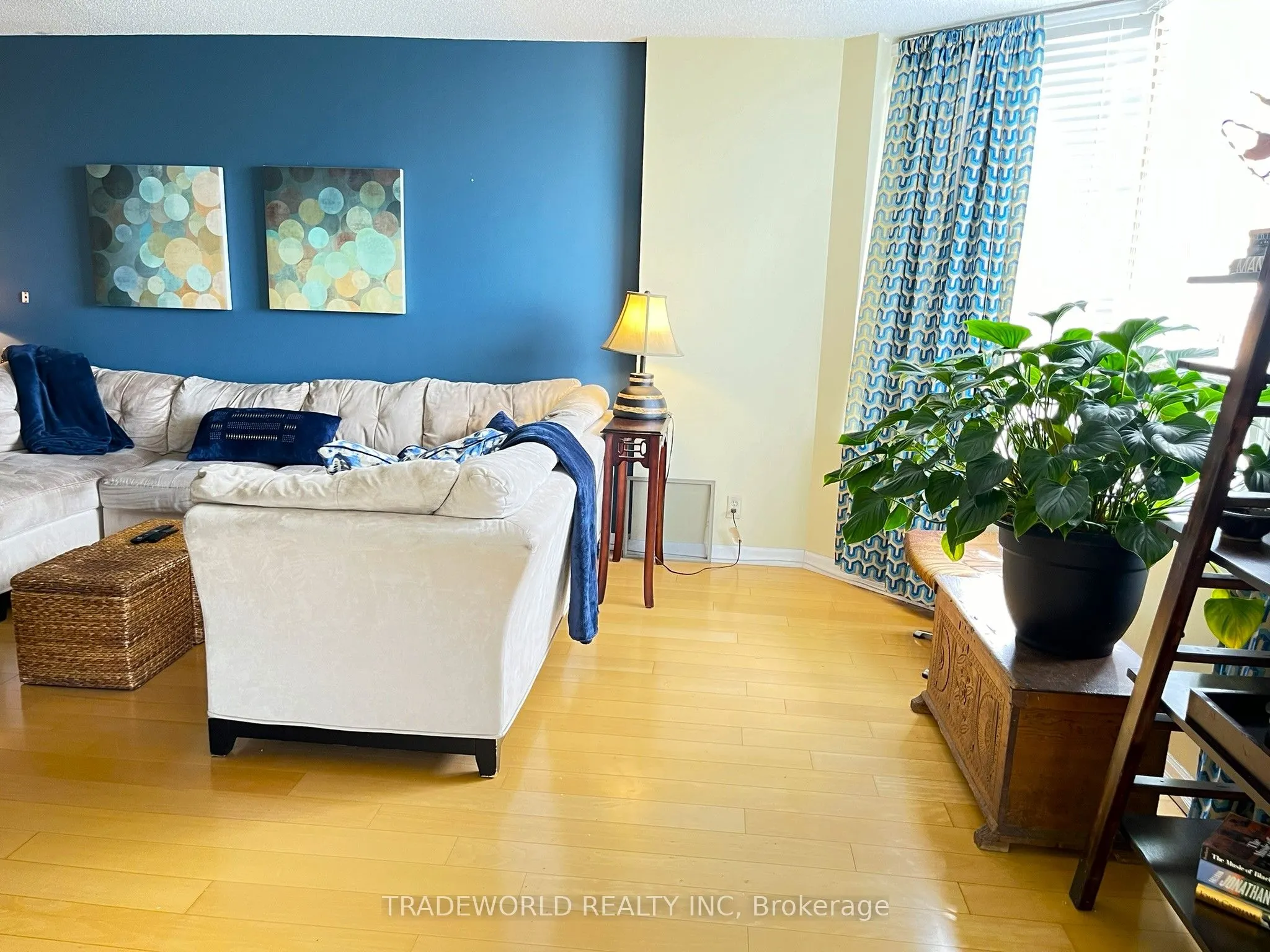 215 Wynford Drive #2307