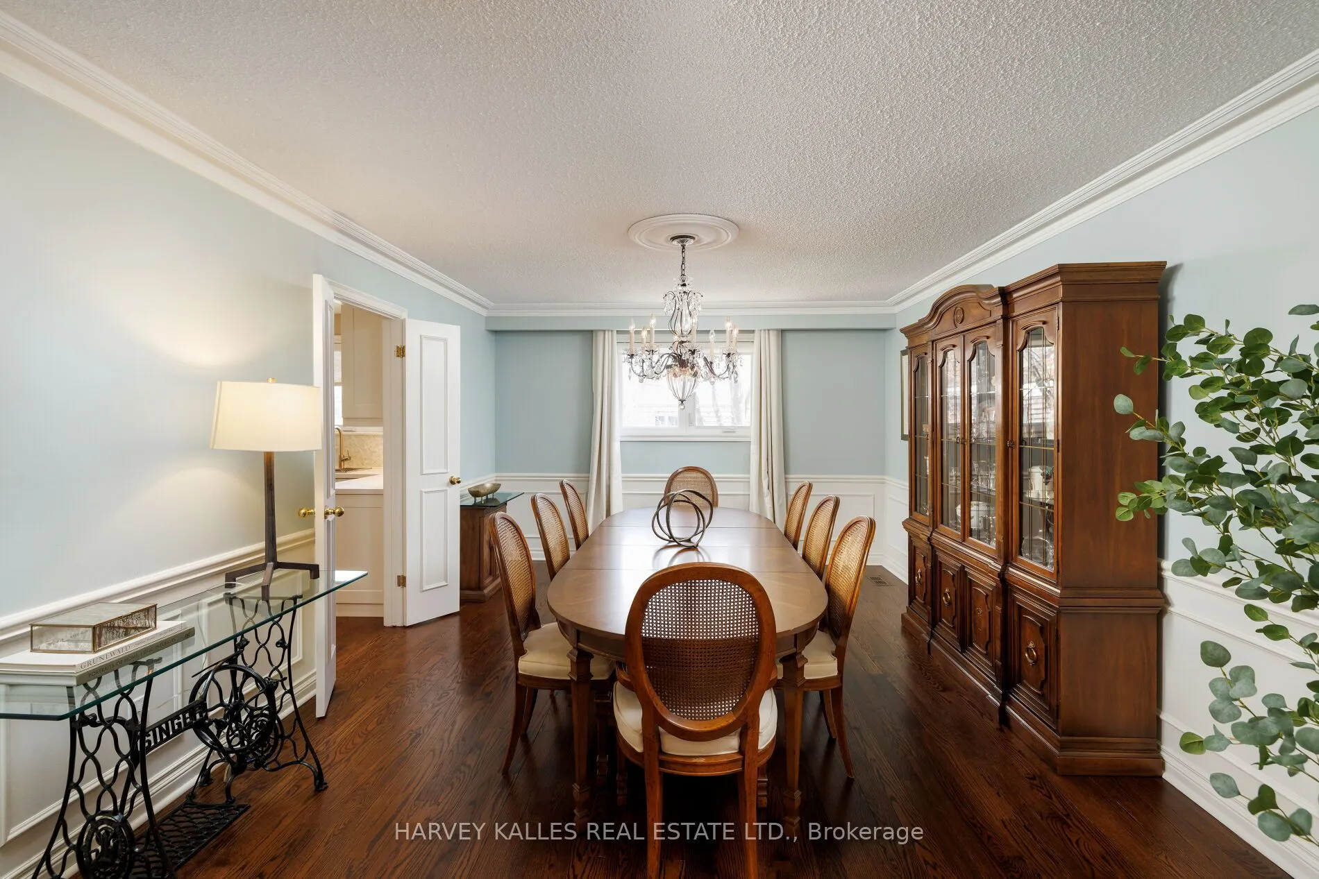 124 Abbeywood Trail