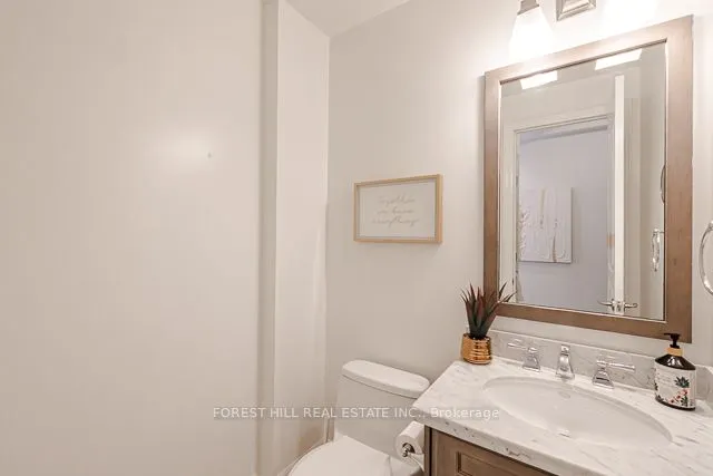 20 Burkebrook Place #502