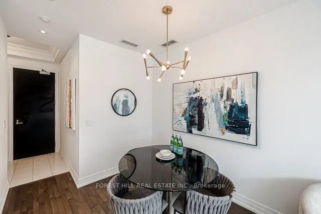 20 Burkebrook Place #502