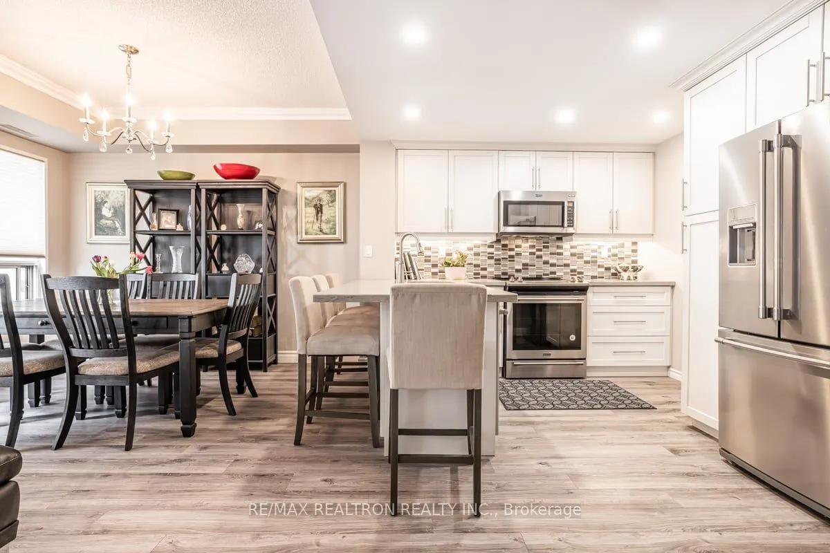 9 Greenbriar Road #306