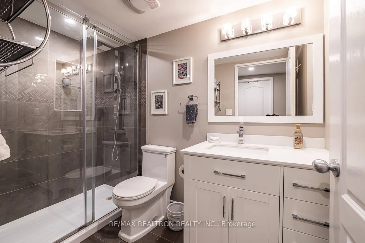 9 Greenbriar Road #306